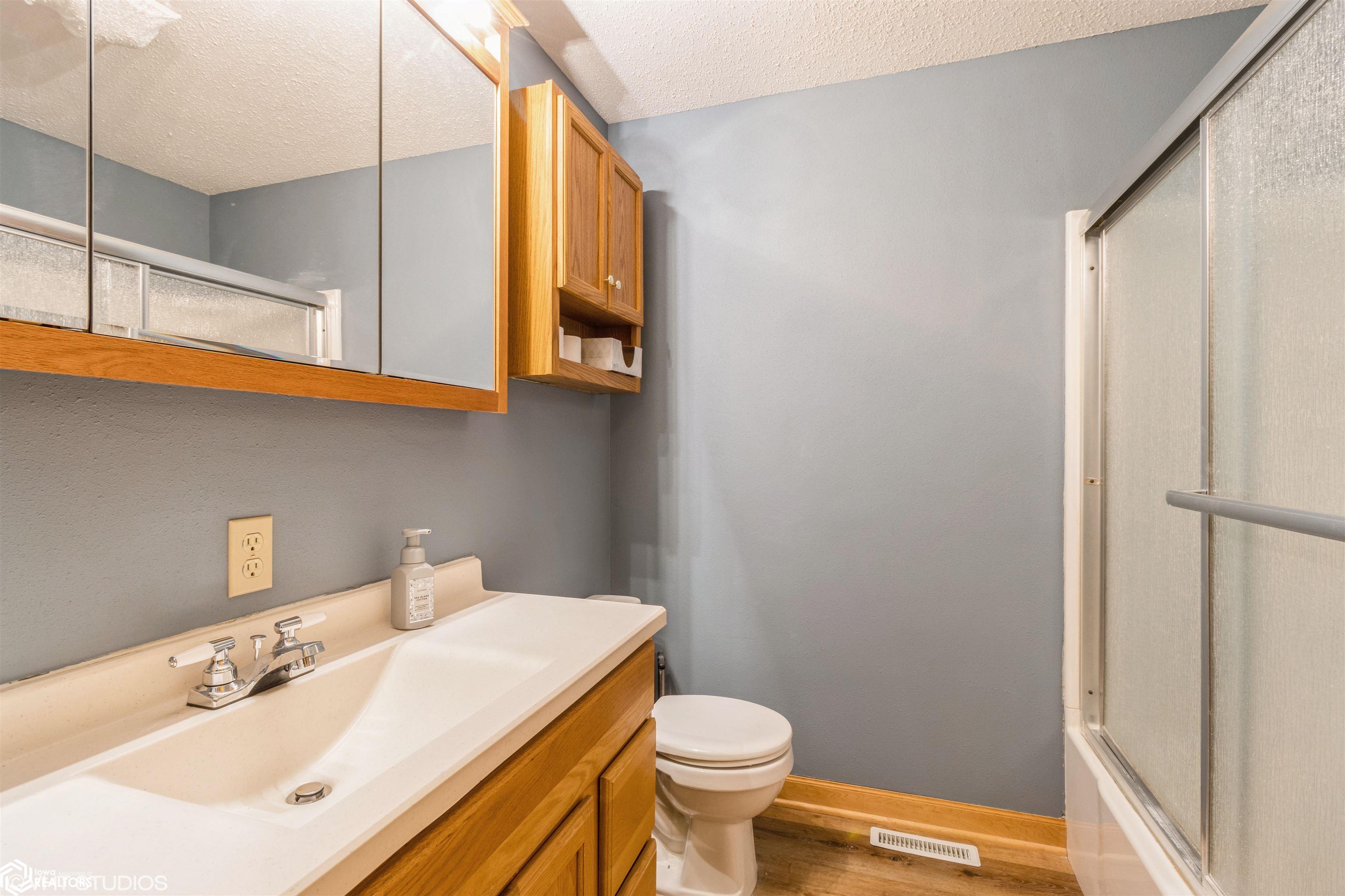 3358 Indian Point Drive, Ellston, Iowa image 32