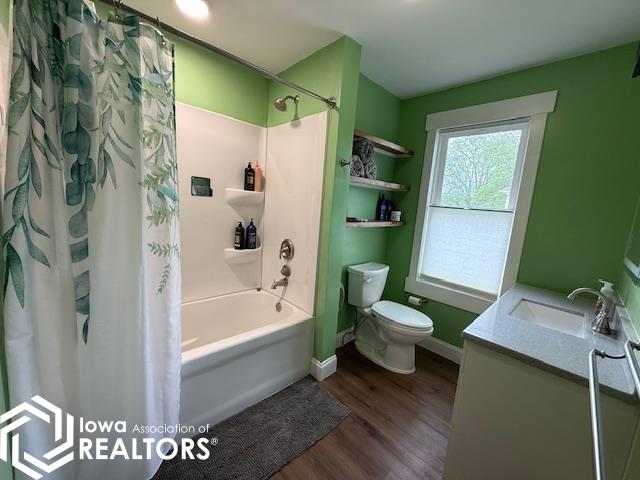 201 W Harlan Street, Mount Pleasant, Iowa image 18