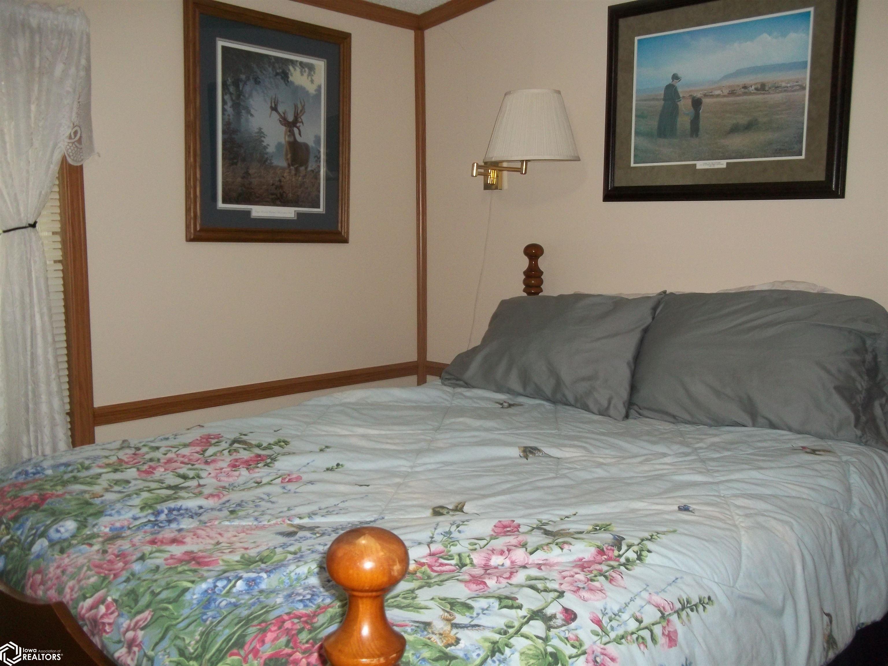 821 Quiet Harbor, Creston, Iowa image 16