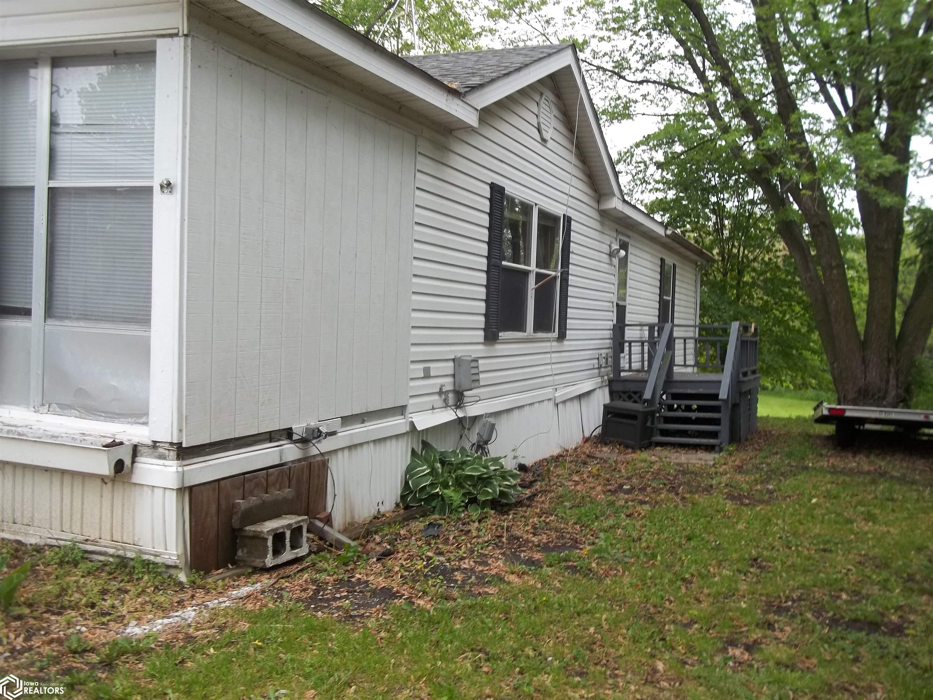 821 Quiet Harbor, Creston, Iowa image 24