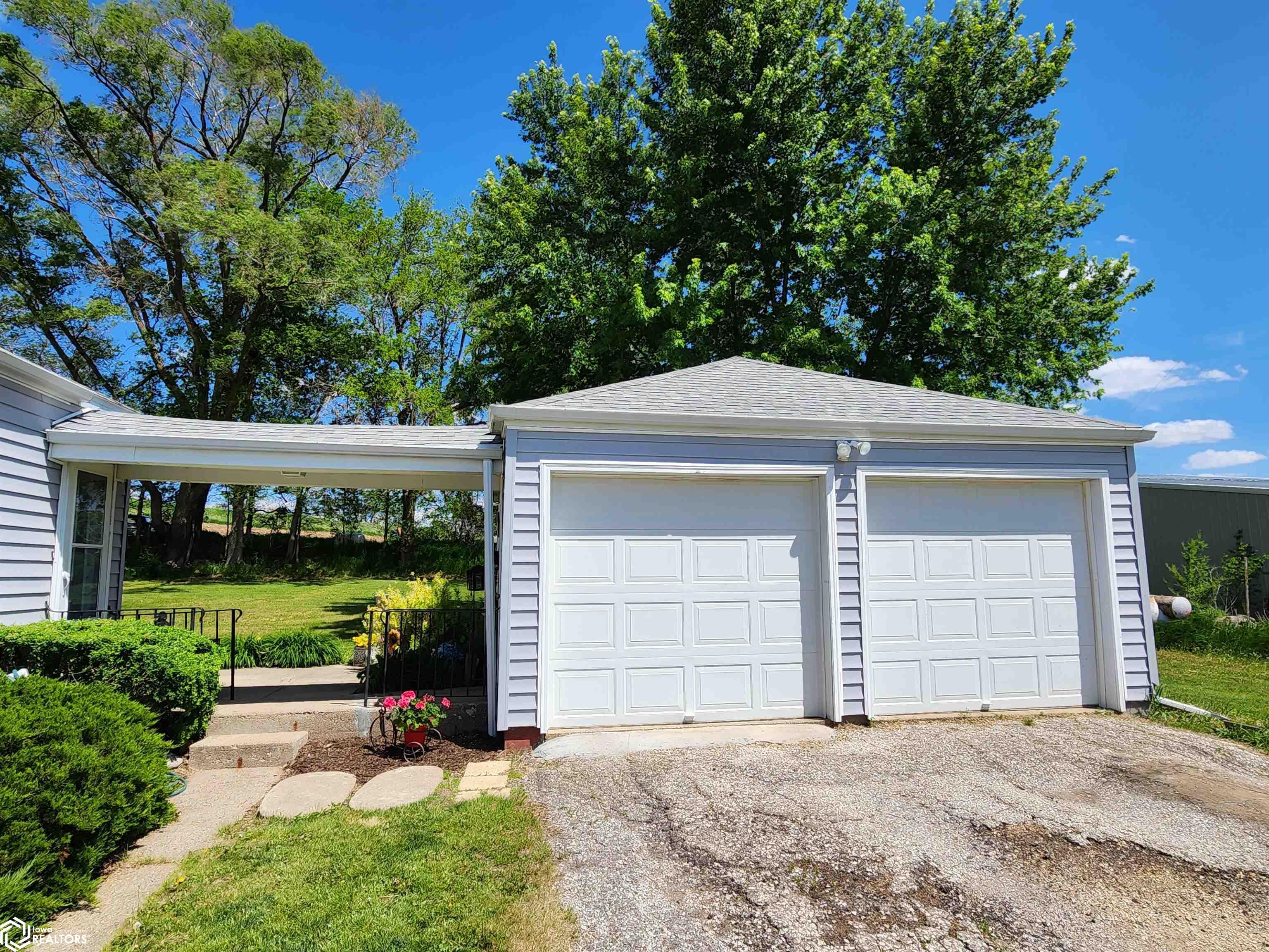 55864 Olive Street, Atlantic, Iowa image 2
