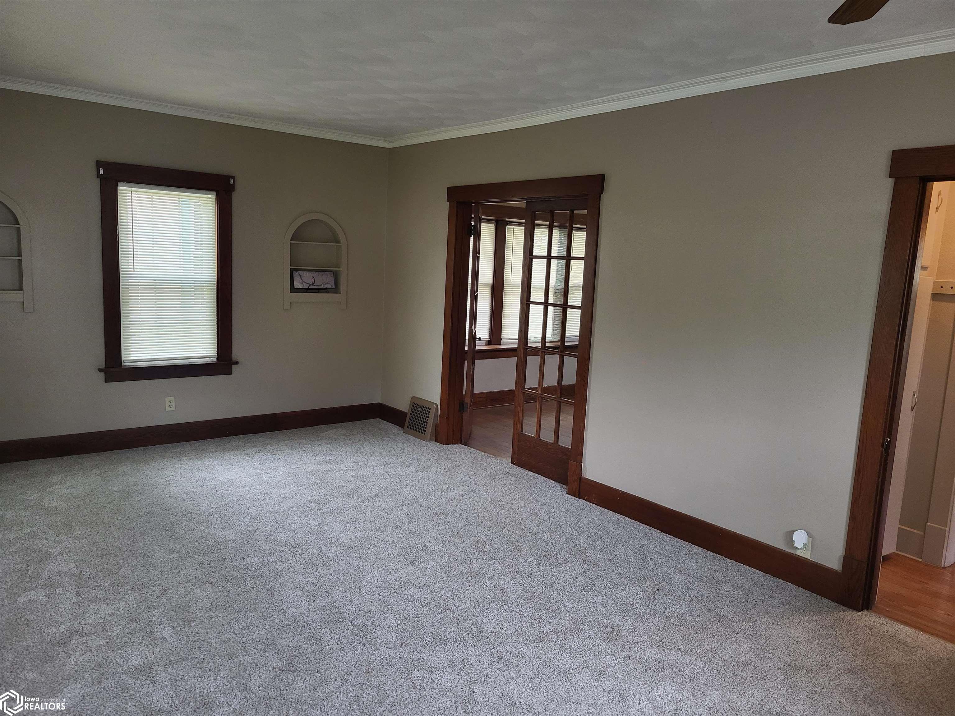 508 1/2 N 2nd Street, Marshalltown, Iowa image 2