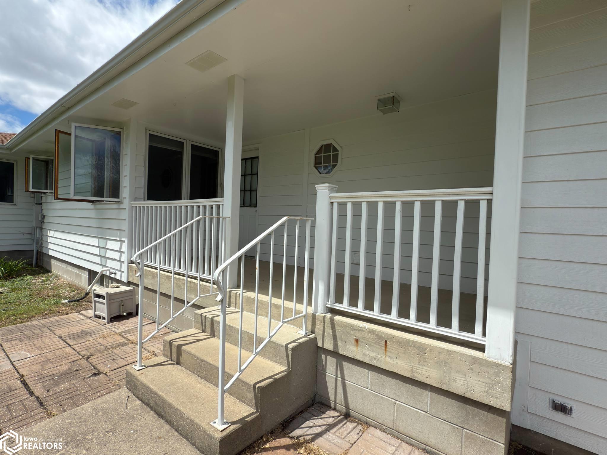 404 W De Voe Street, Creston, Iowa image 8