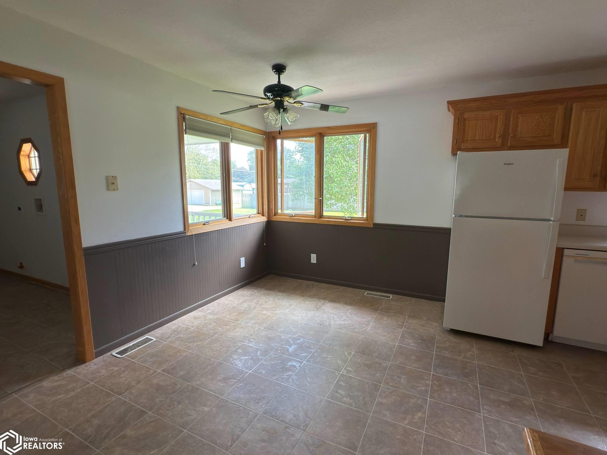 404 W De Voe Street, Creston, Iowa image 10