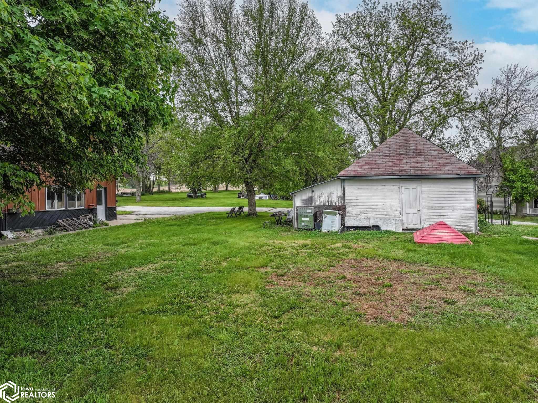 400 8th Avenue, Defiance, Iowa image 4