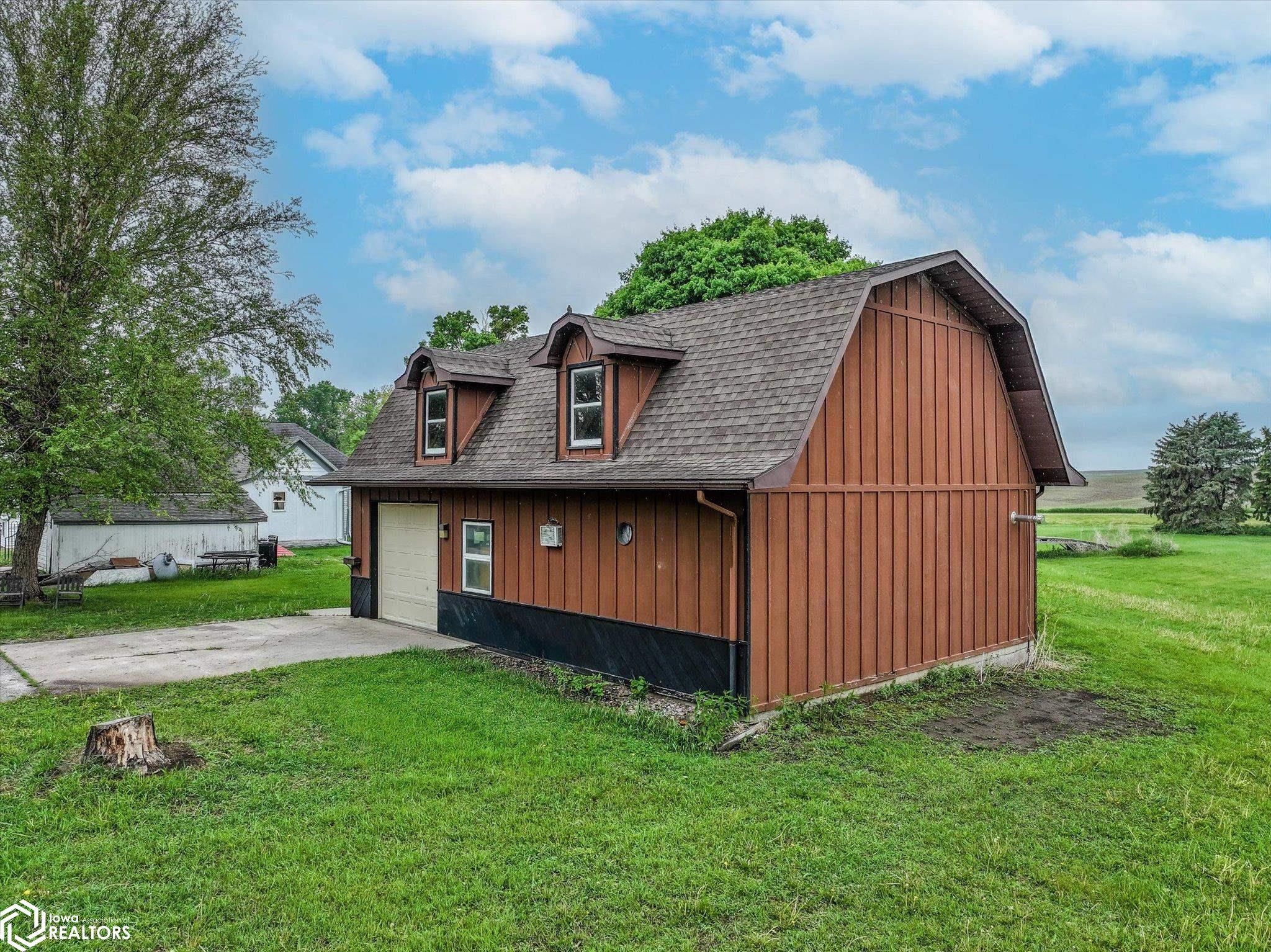 400 8th Avenue, Defiance, Iowa image 7