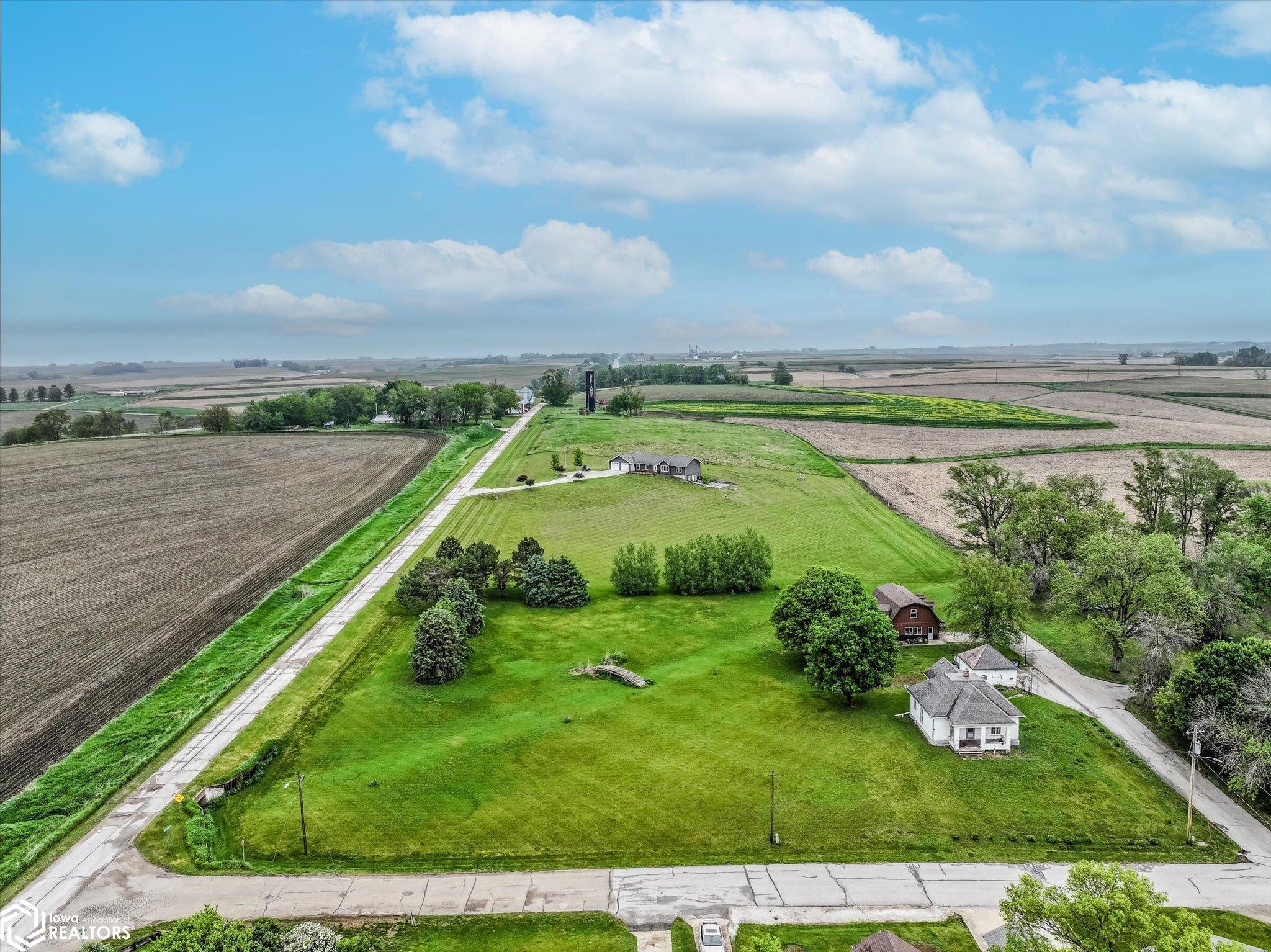 400 8th Avenue, Defiance, Iowa image 9