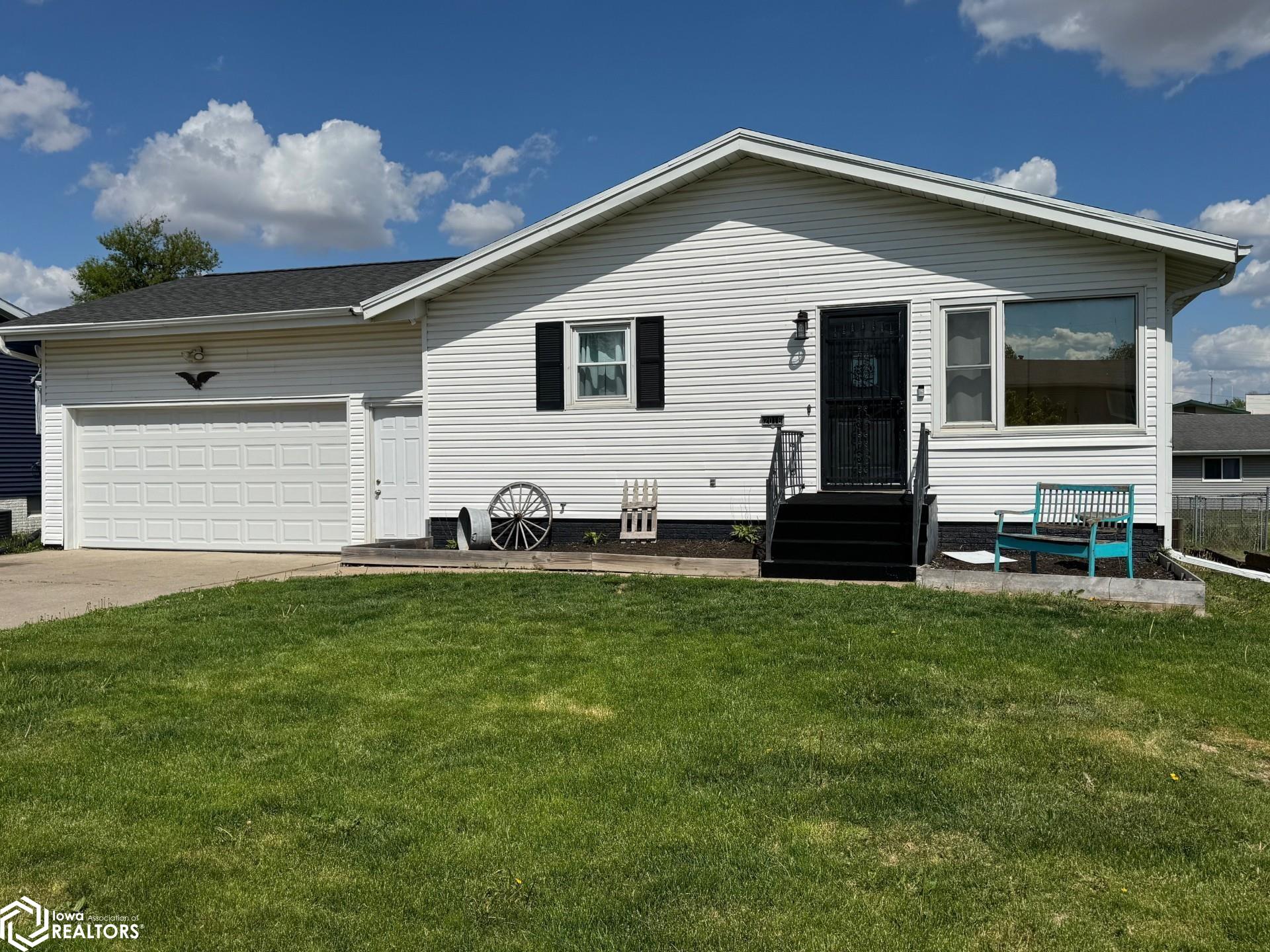 2016 Wardview Road, Marshalltown, Iowa image 30