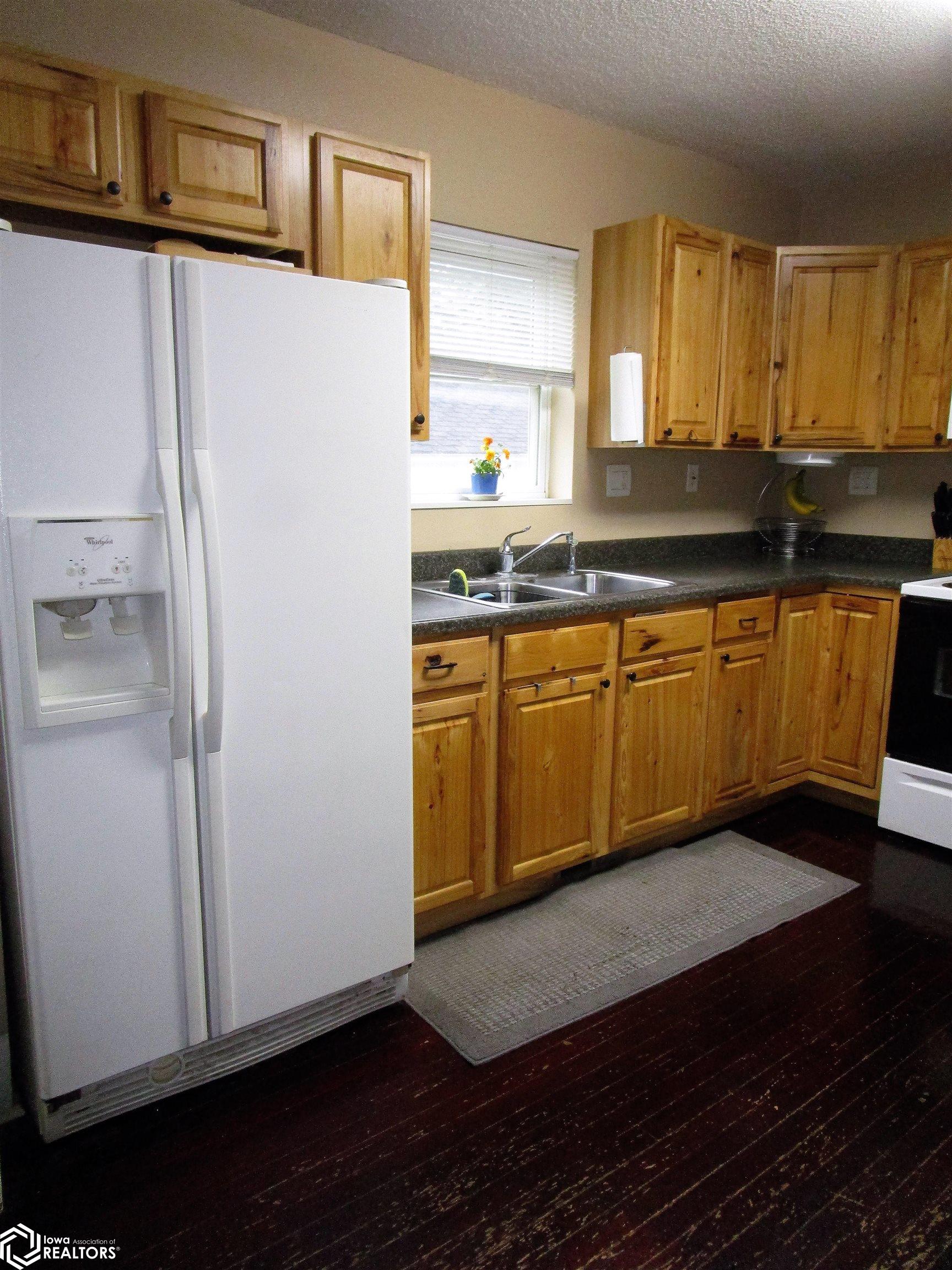 1403 College Avenue, Iowa Falls, Iowa image 8