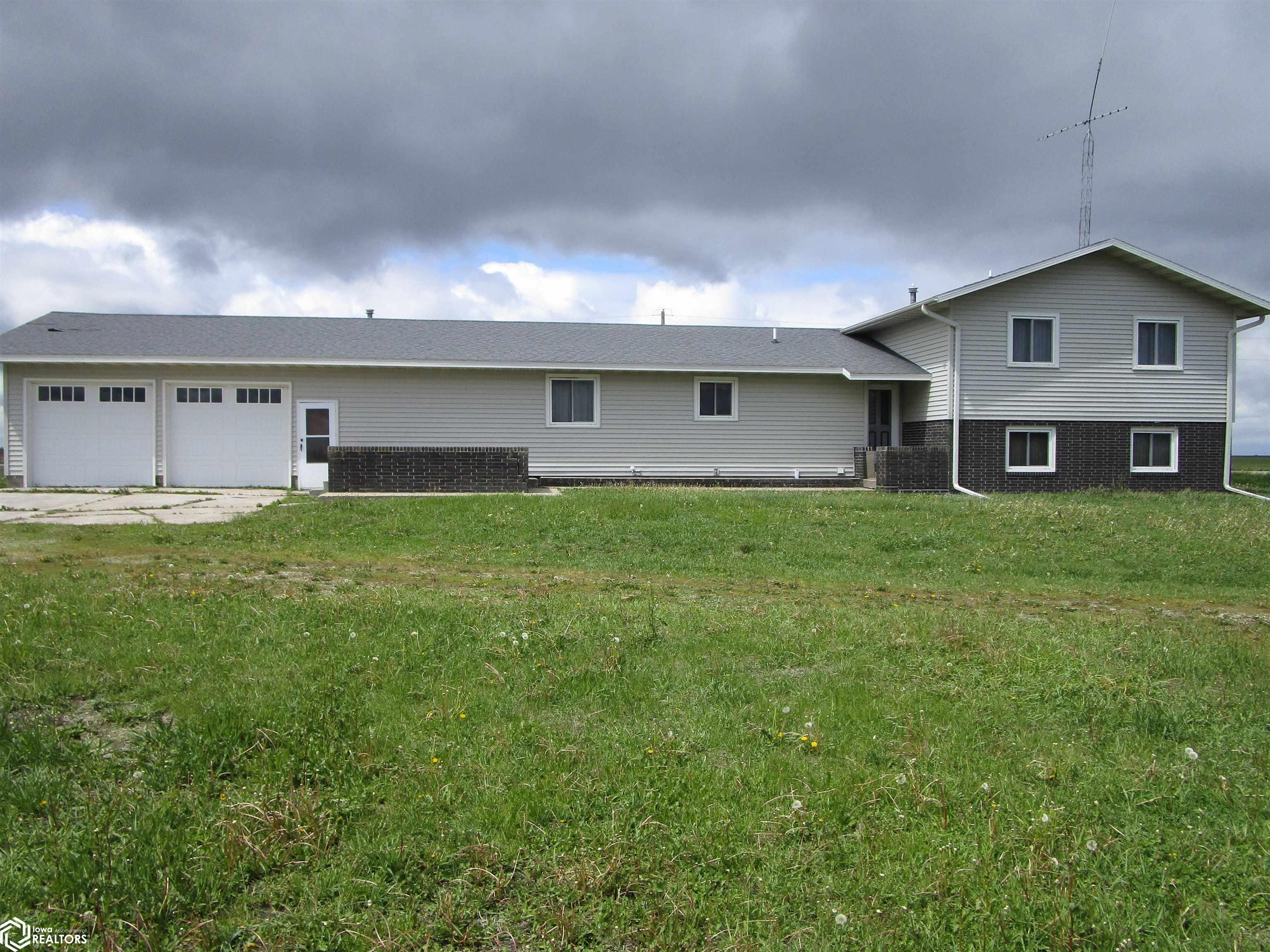 2308 Wilson Avenue, Williams, Iowa image 1