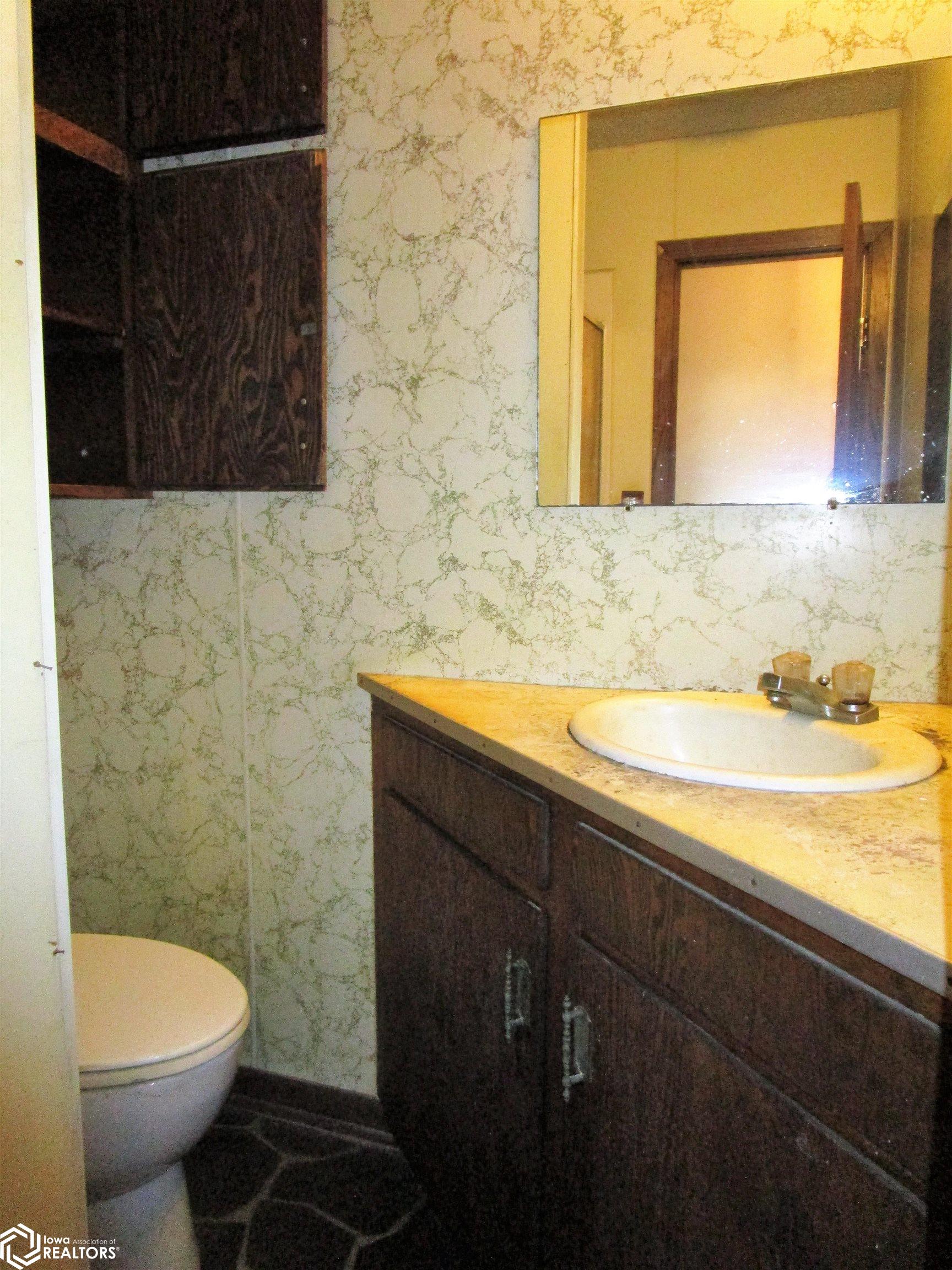 2308 Wilson Avenue, Williams, Iowa image 11