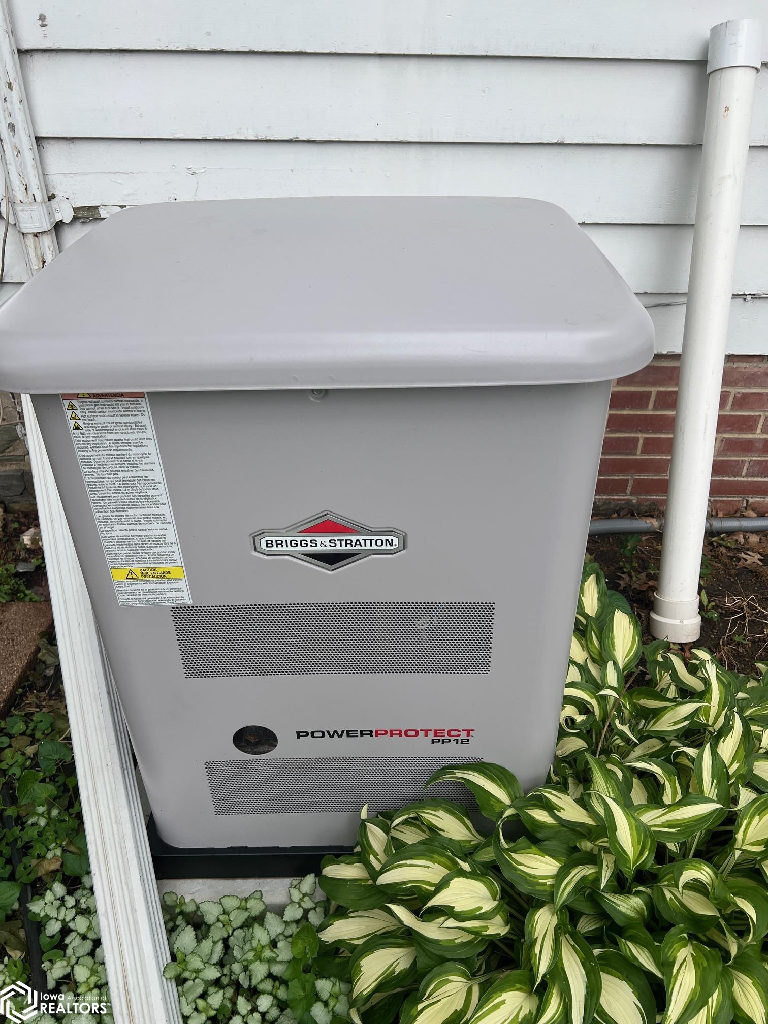 423 S Mary St, Stronghurst, Illinois image 28