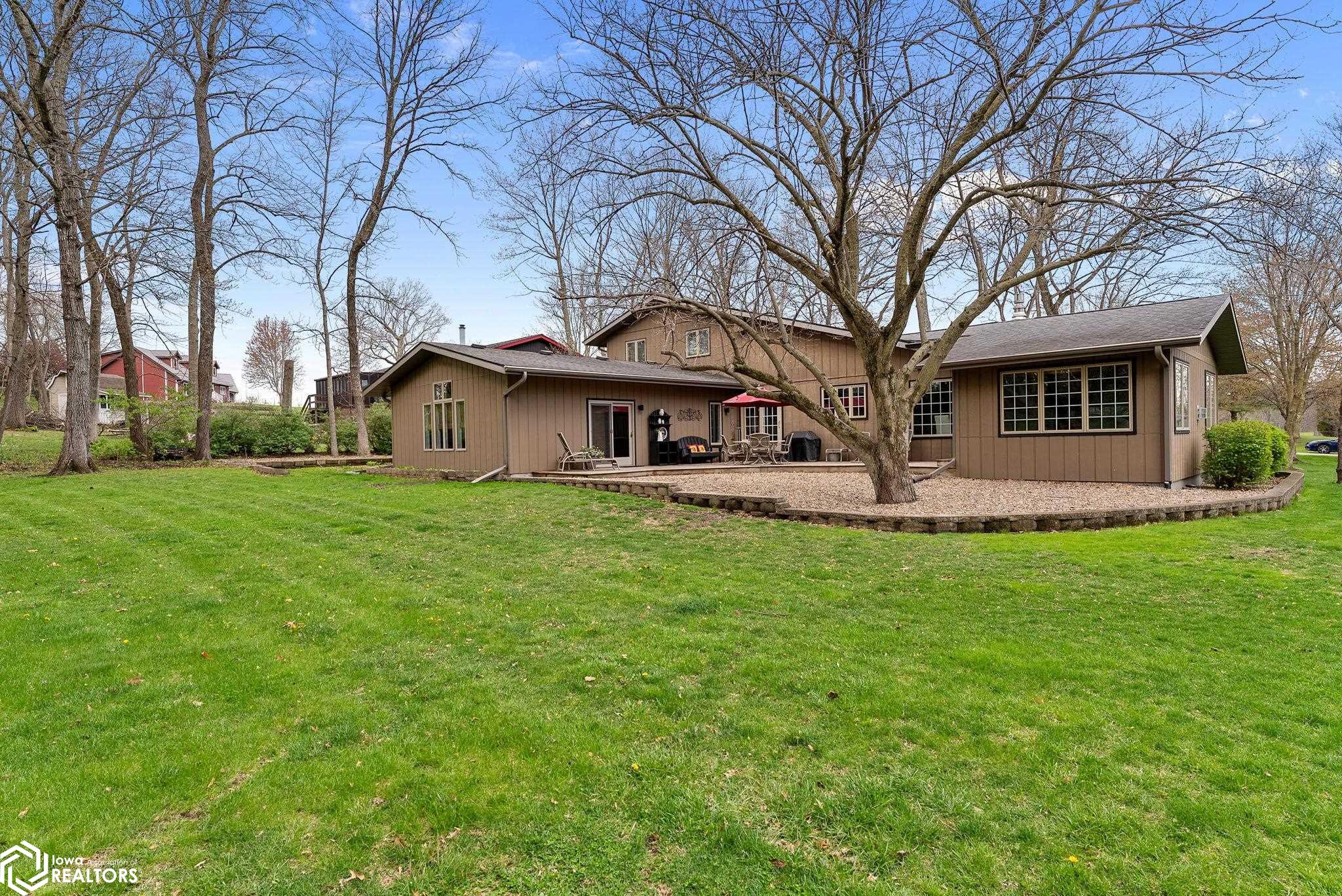 120 Golf View Lane, Washington, Iowa image 6