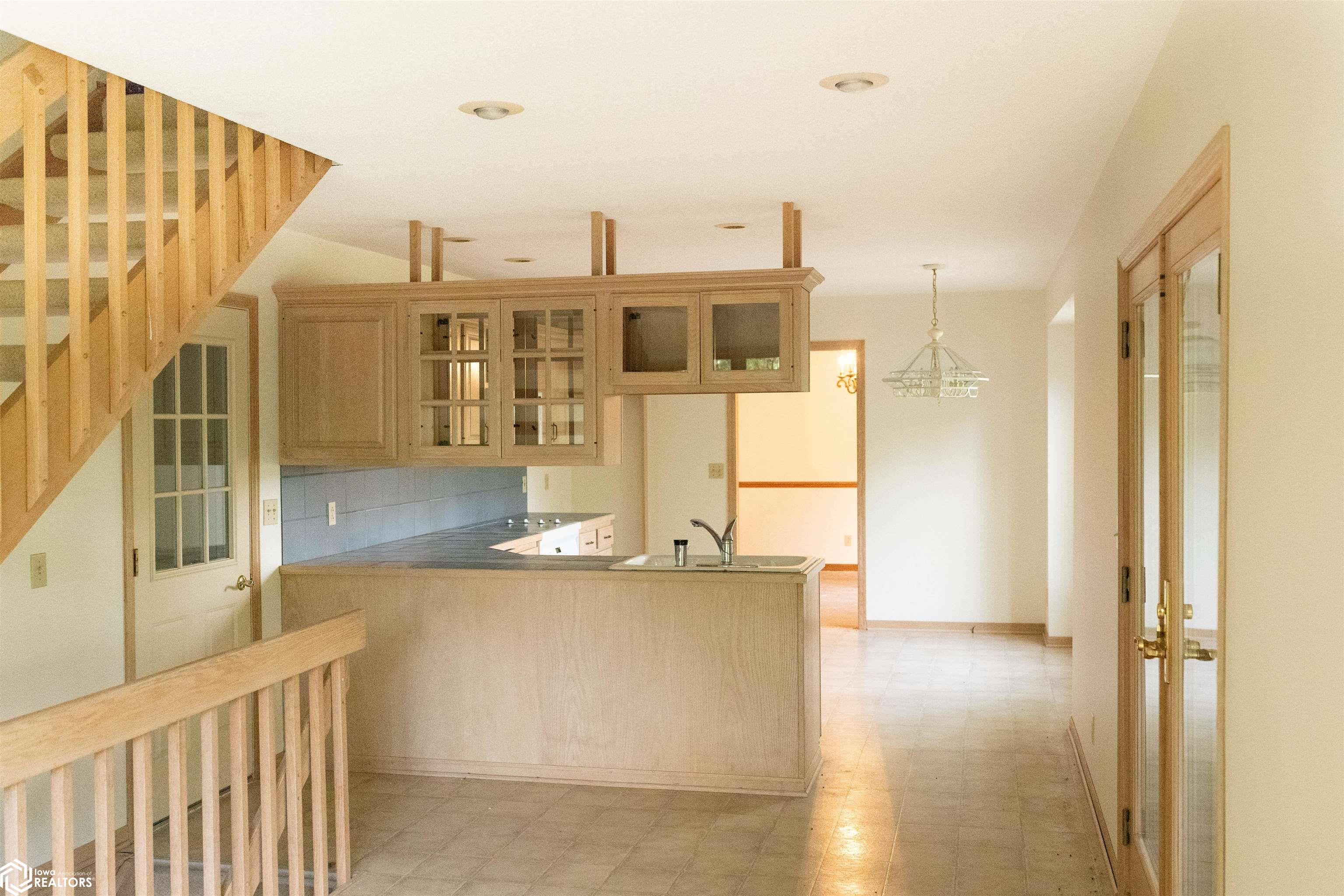 2391 Maple Ridge Drive, Denison, Iowa image 9