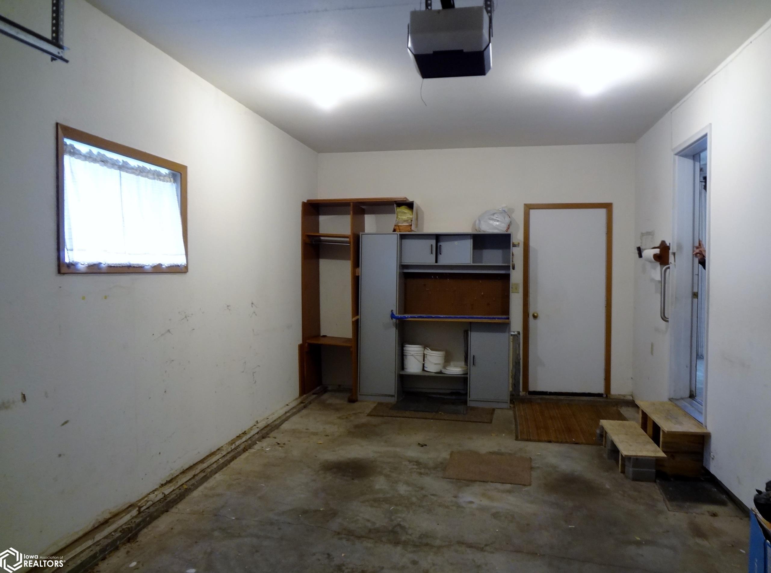 209 W Clark Street, Clarinda, Iowa image 26