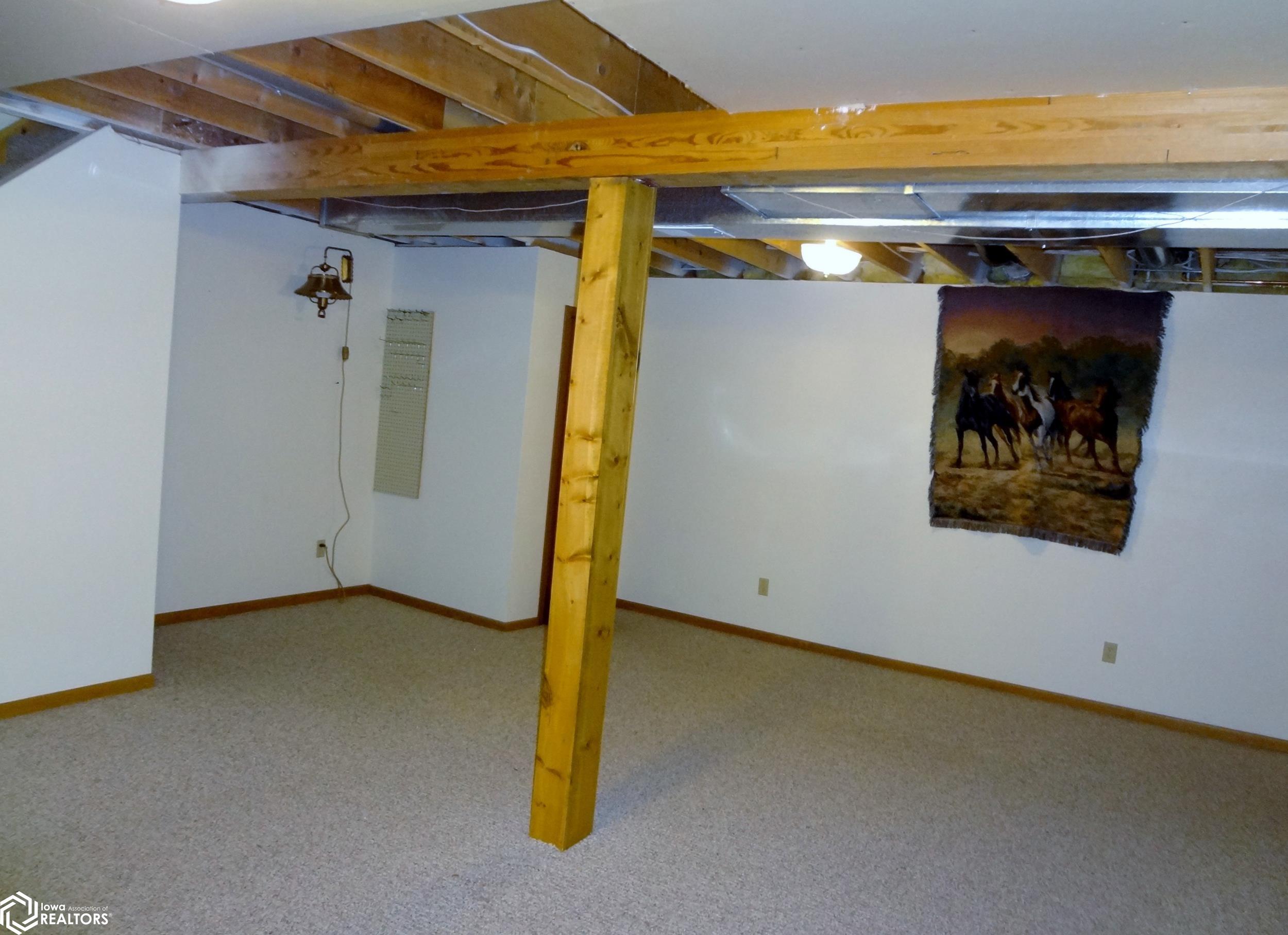 209 W Clark Street, Clarinda, Iowa image 30