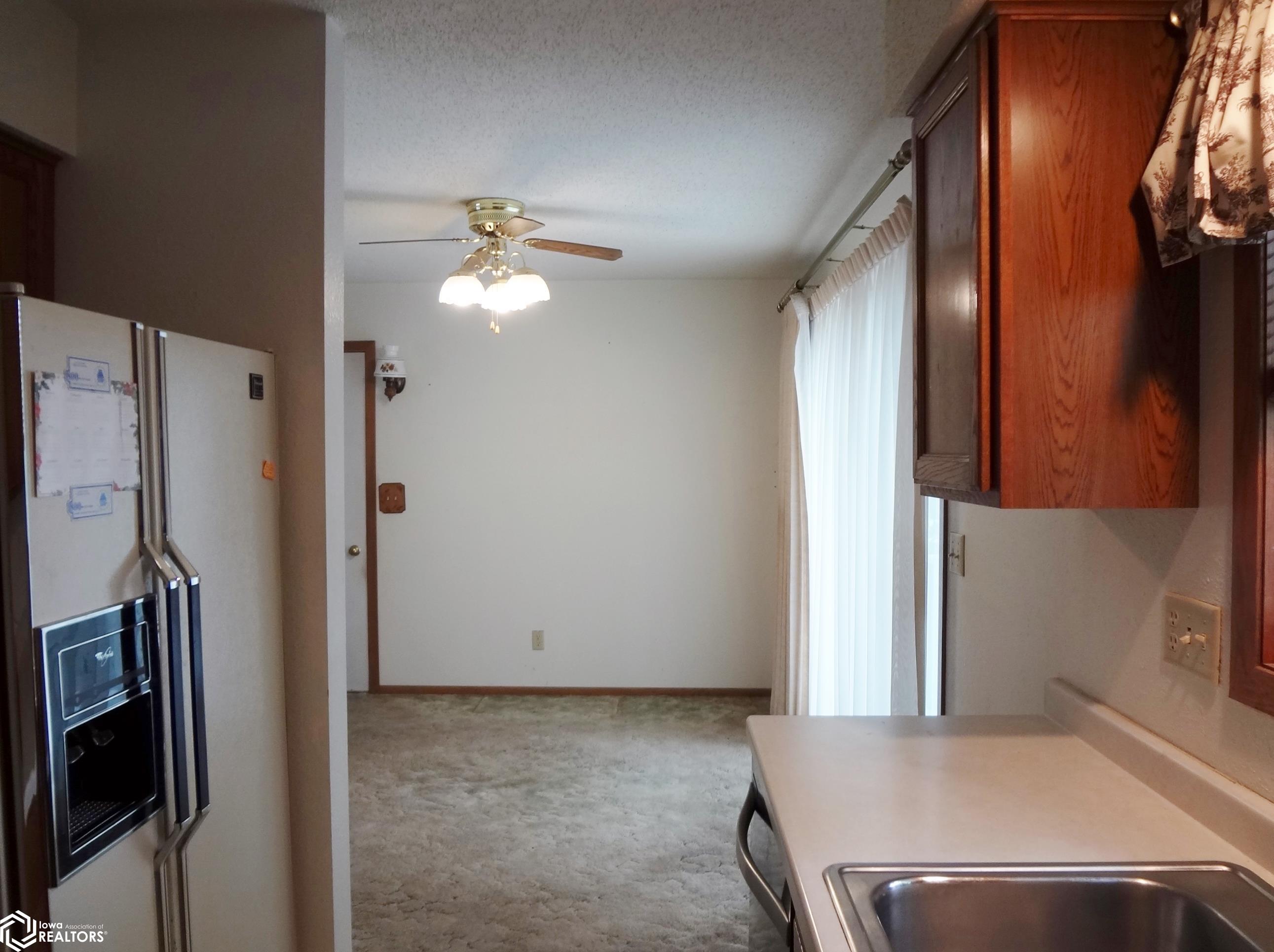 209 W Clark Street, Clarinda, Iowa image 6