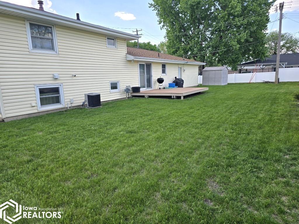 521 S Kentucky Avenue, Mason City, Iowa image 15
