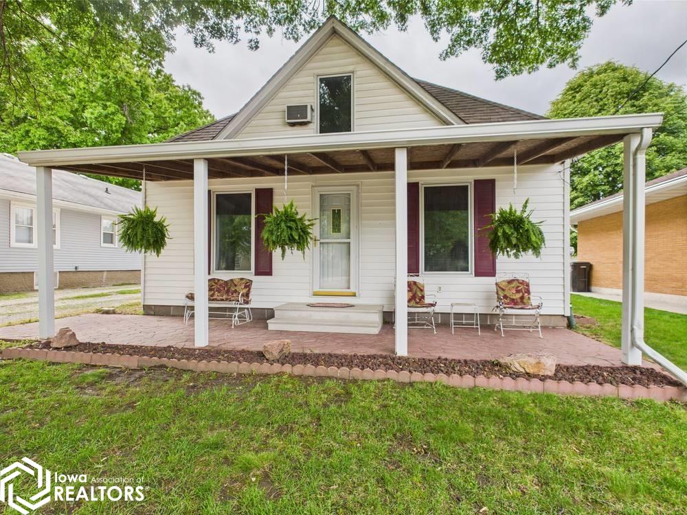 325 Hackworth Street, Ottumwa, Iowa image 2