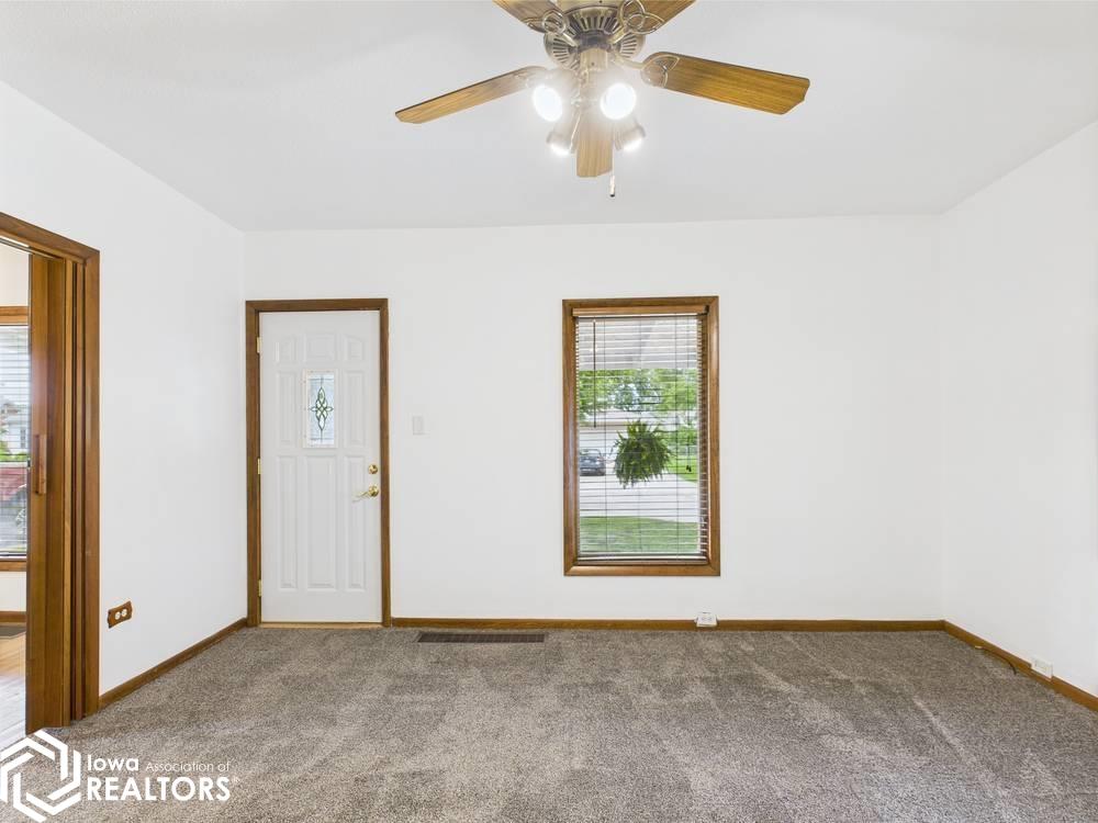 325 Hackworth Street, Ottumwa, Iowa image 19