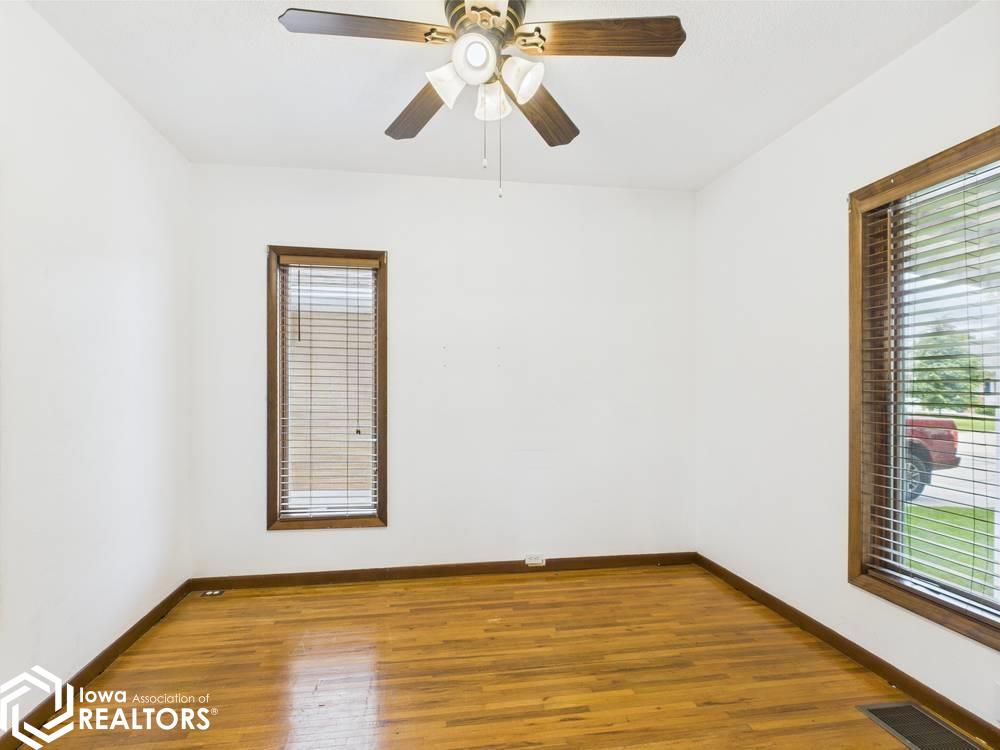 325 Hackworth Street, Ottumwa, Iowa image 22