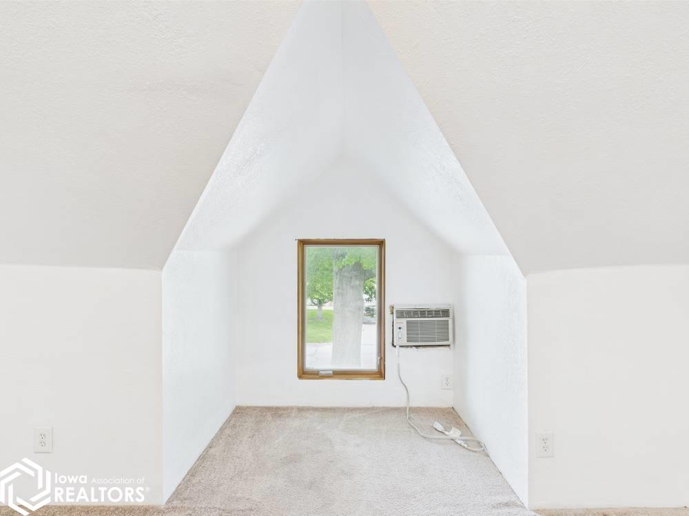 325 Hackworth Street, Ottumwa, Iowa image 27