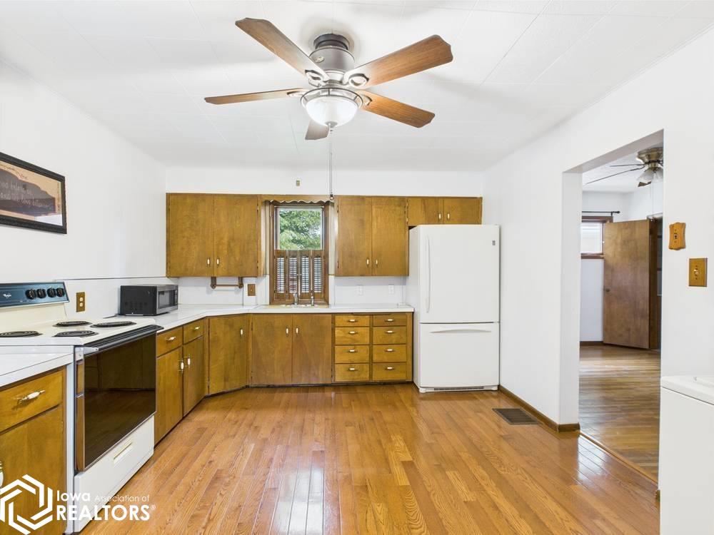 325 Hackworth Street, Ottumwa, Iowa image 8