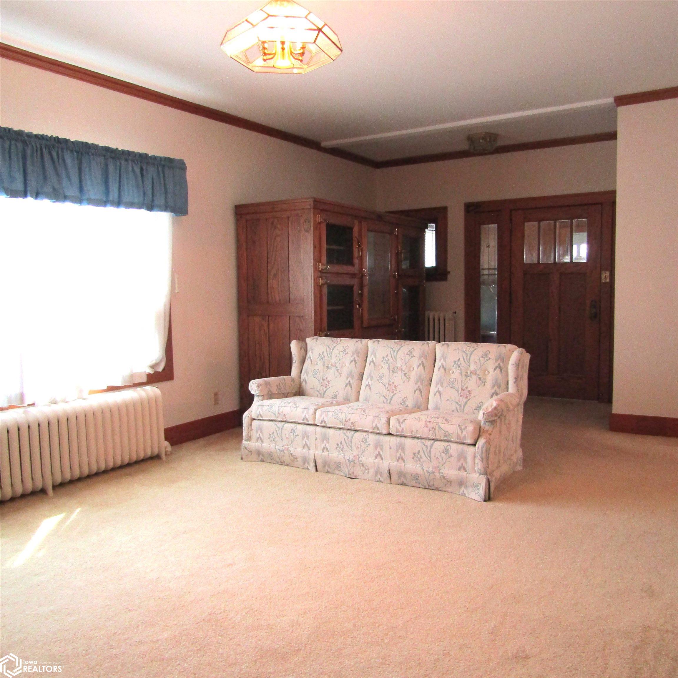 1606 Waddell, Atlantic, Iowa image 32