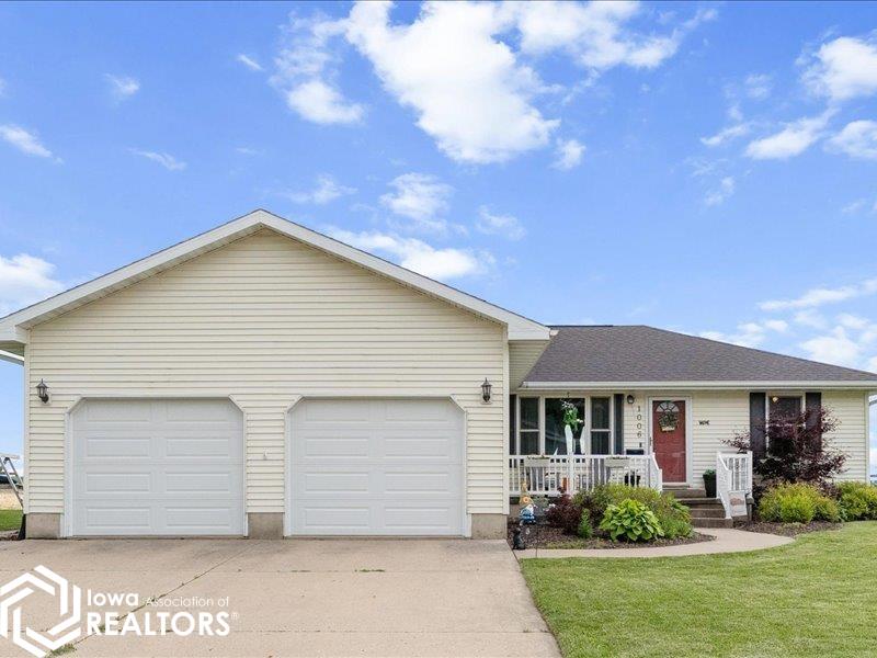 1006 Huron Street, Mediapolis, Iowa image 1