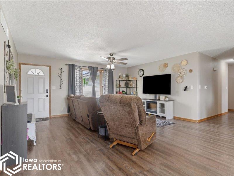 1006 Huron Street, Mediapolis, Iowa image 4