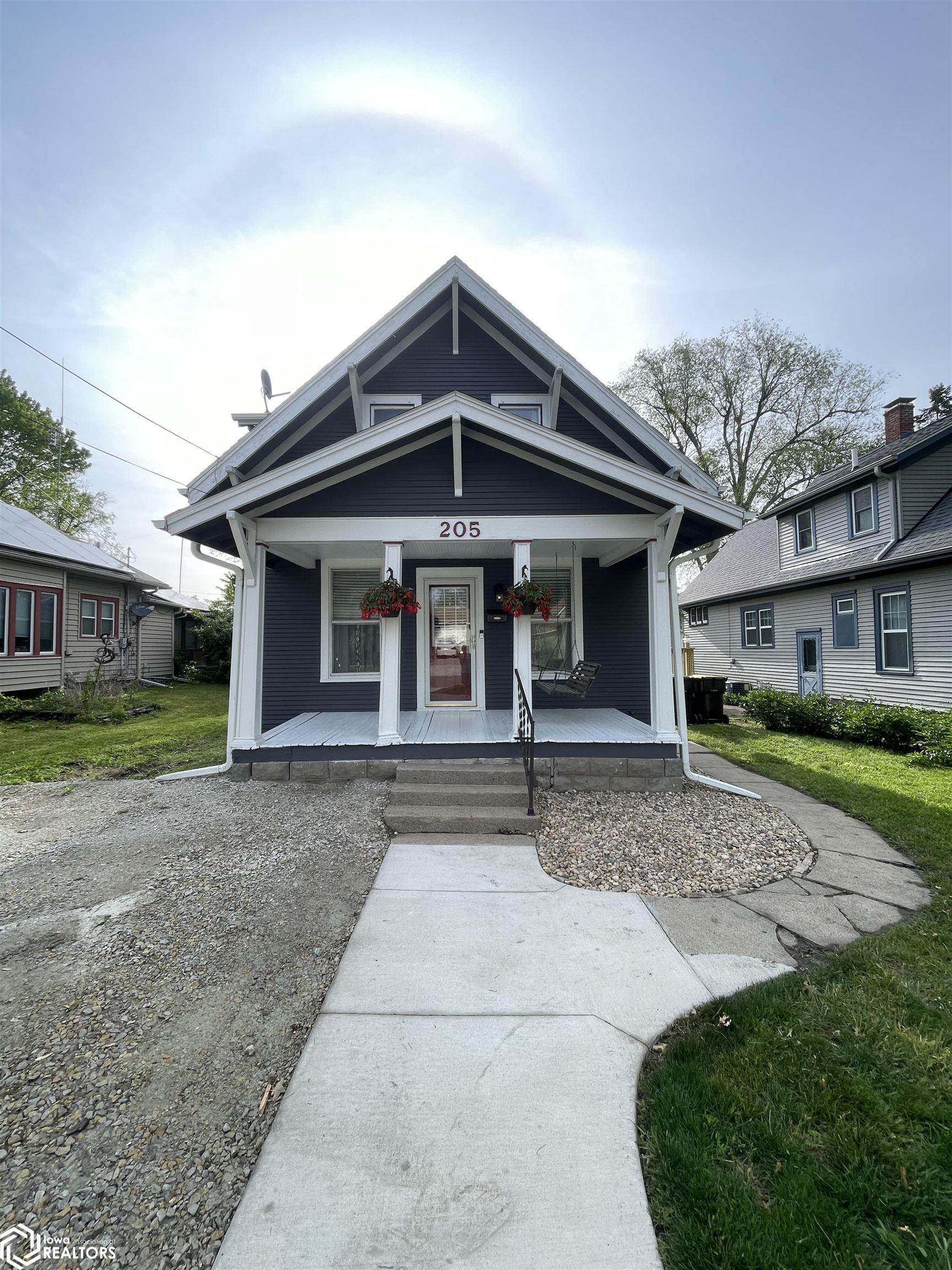 205 N Park Street, Osceola, Iowa image 1