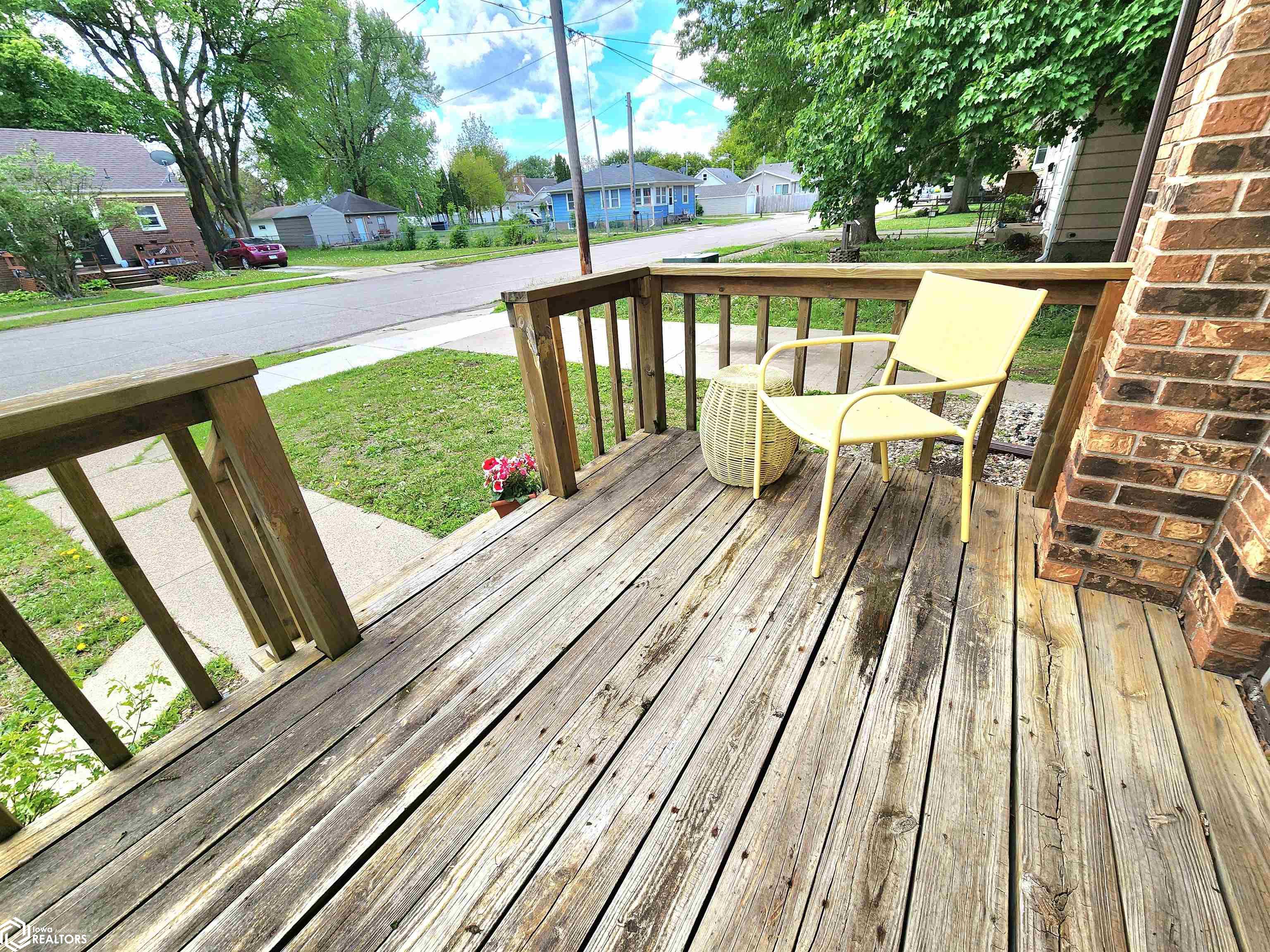 212 SW 24th Street, Mason City, Iowa image 5