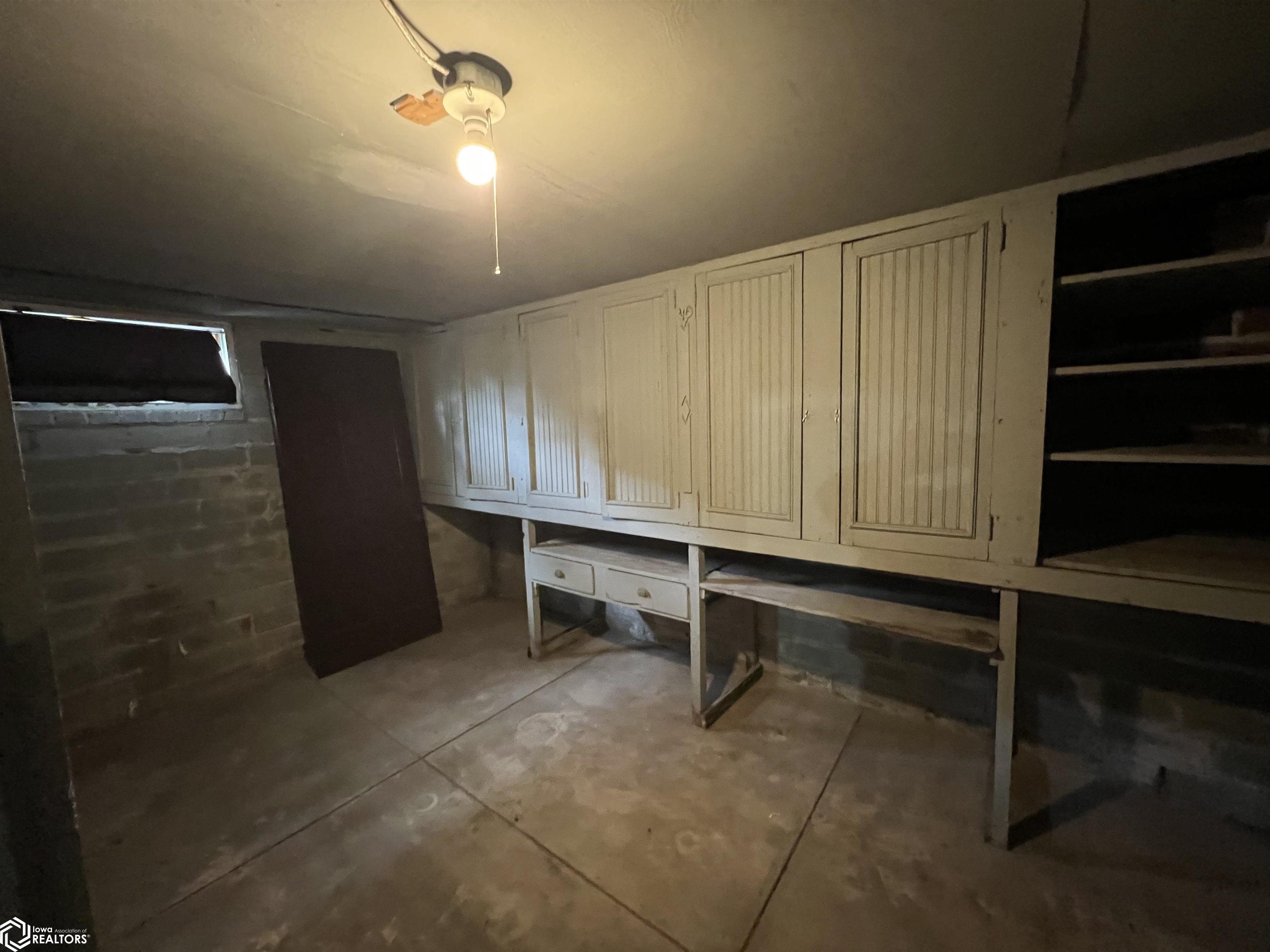403 Livingston Avenue, Creston, Iowa image 26