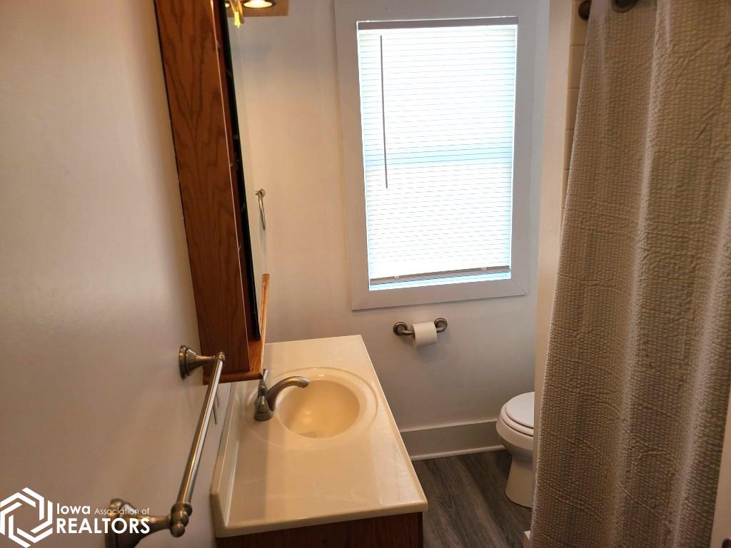 1424 N Hampshire Avenue, Mason City, Iowa image 13