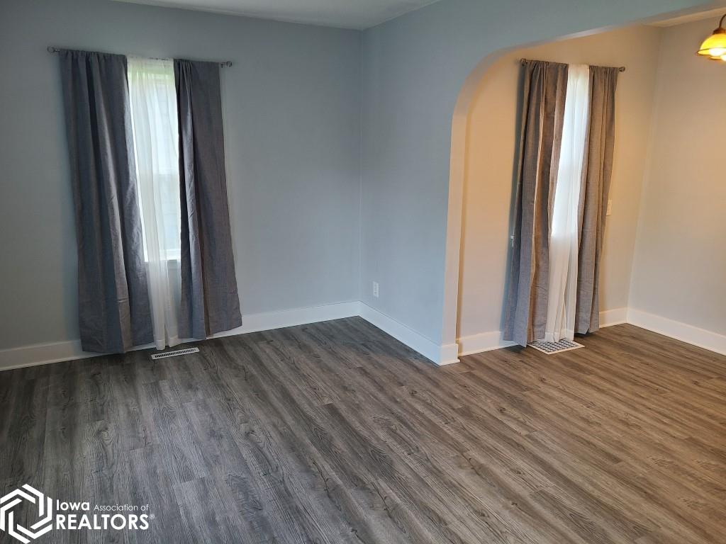 1424 N Hampshire Avenue, Mason City, Iowa image 3