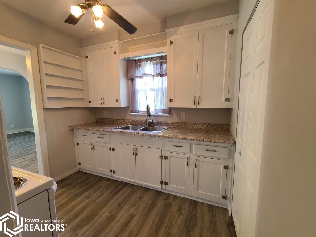 1424 N Hampshire Avenue, Mason City, Iowa image 10