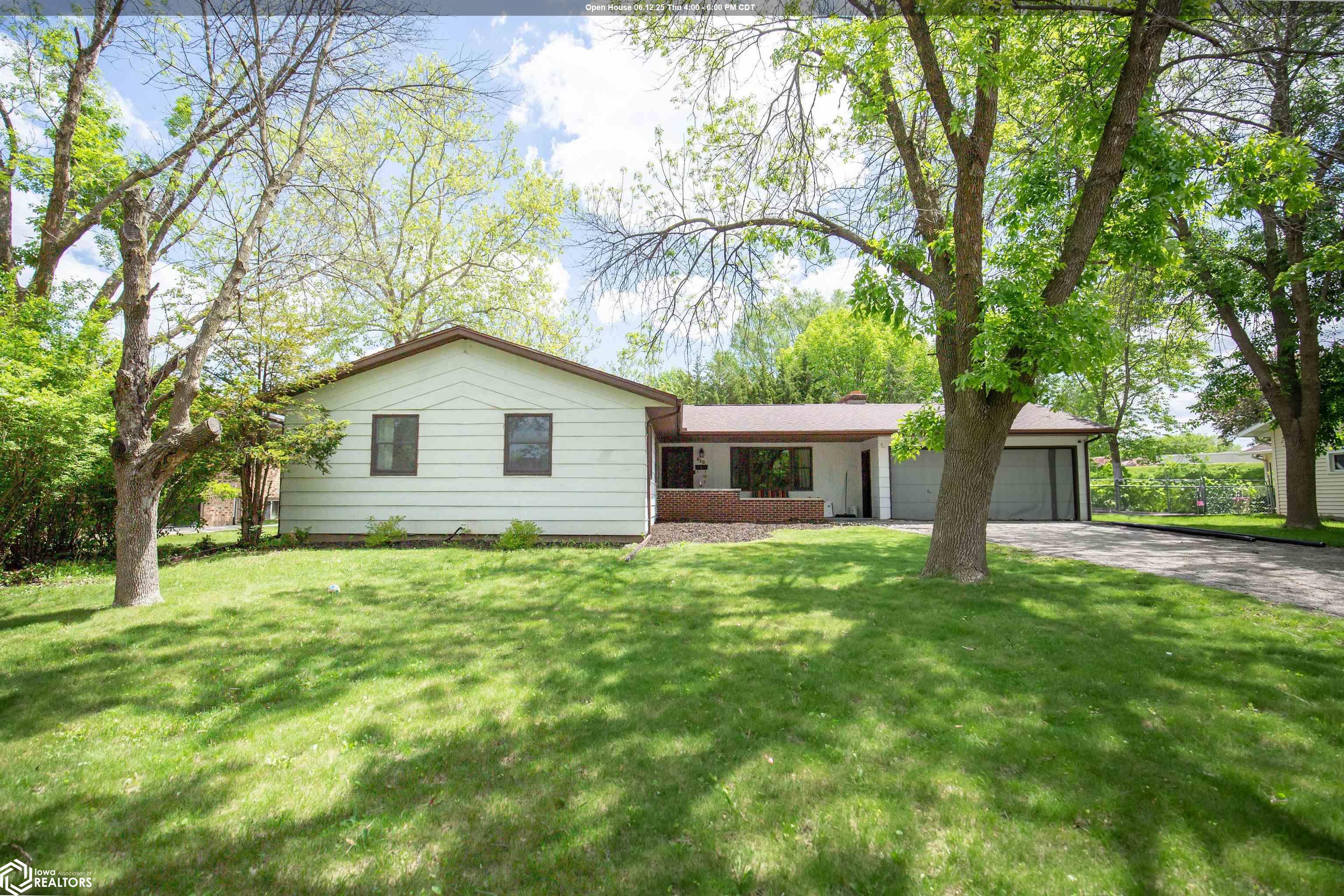 610 N Lantry Street, Algona, Iowa image 1