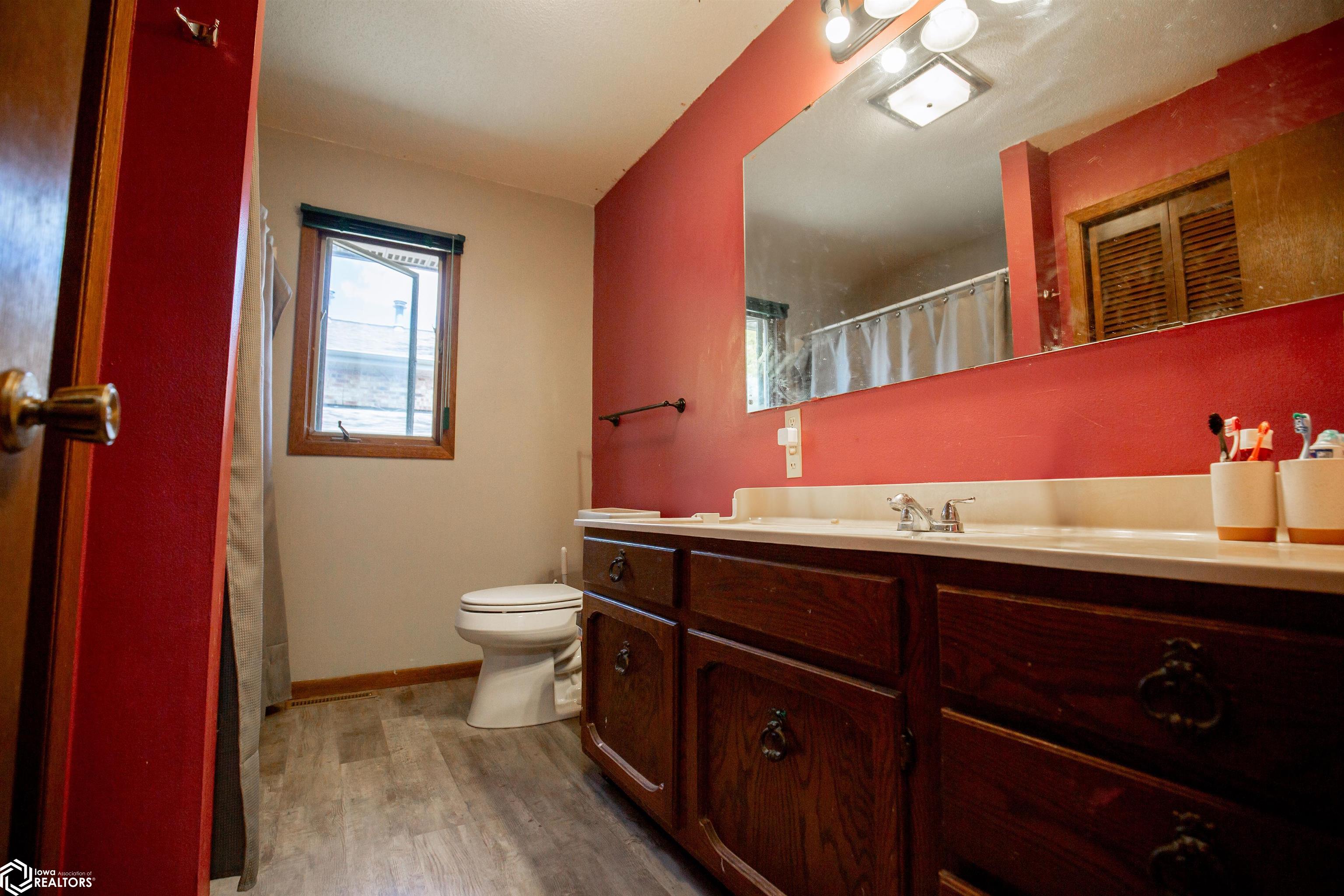 610 N Lantry Street, Algona, Iowa image 12