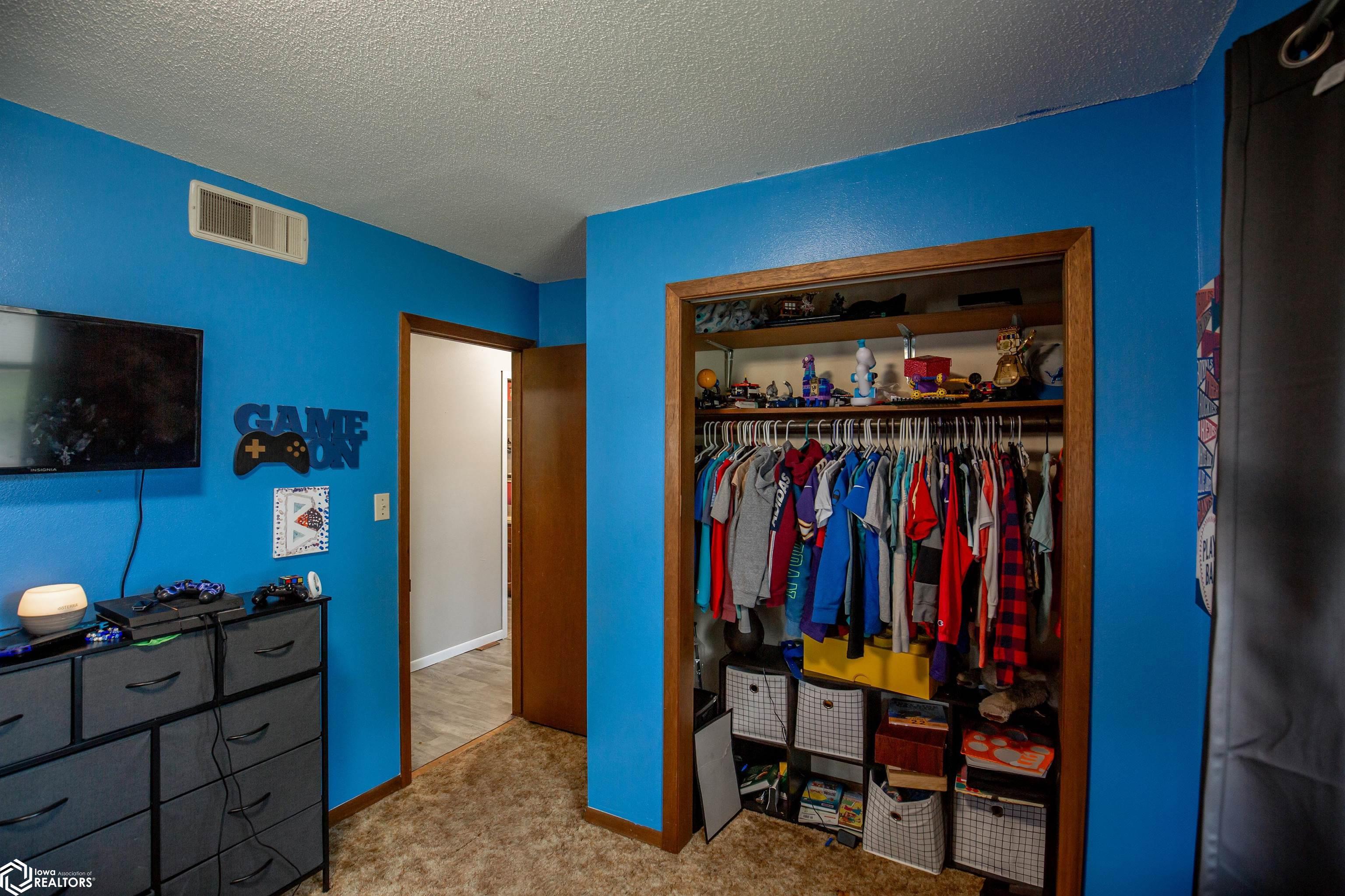 610 N Lantry Street, Algona, Iowa image 17
