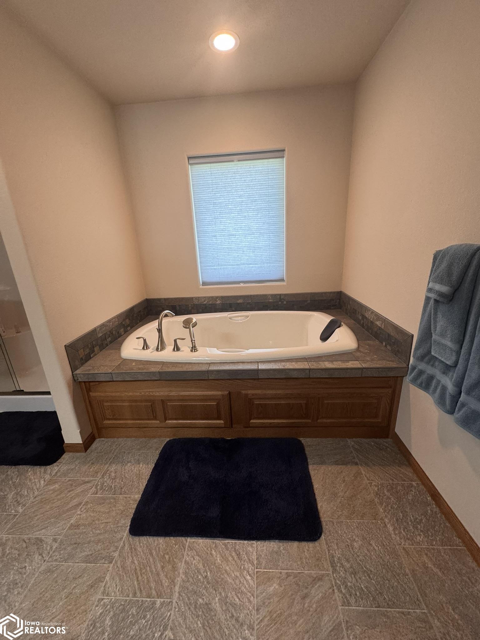 1339 110th Avenue, Murray, Iowa image 34