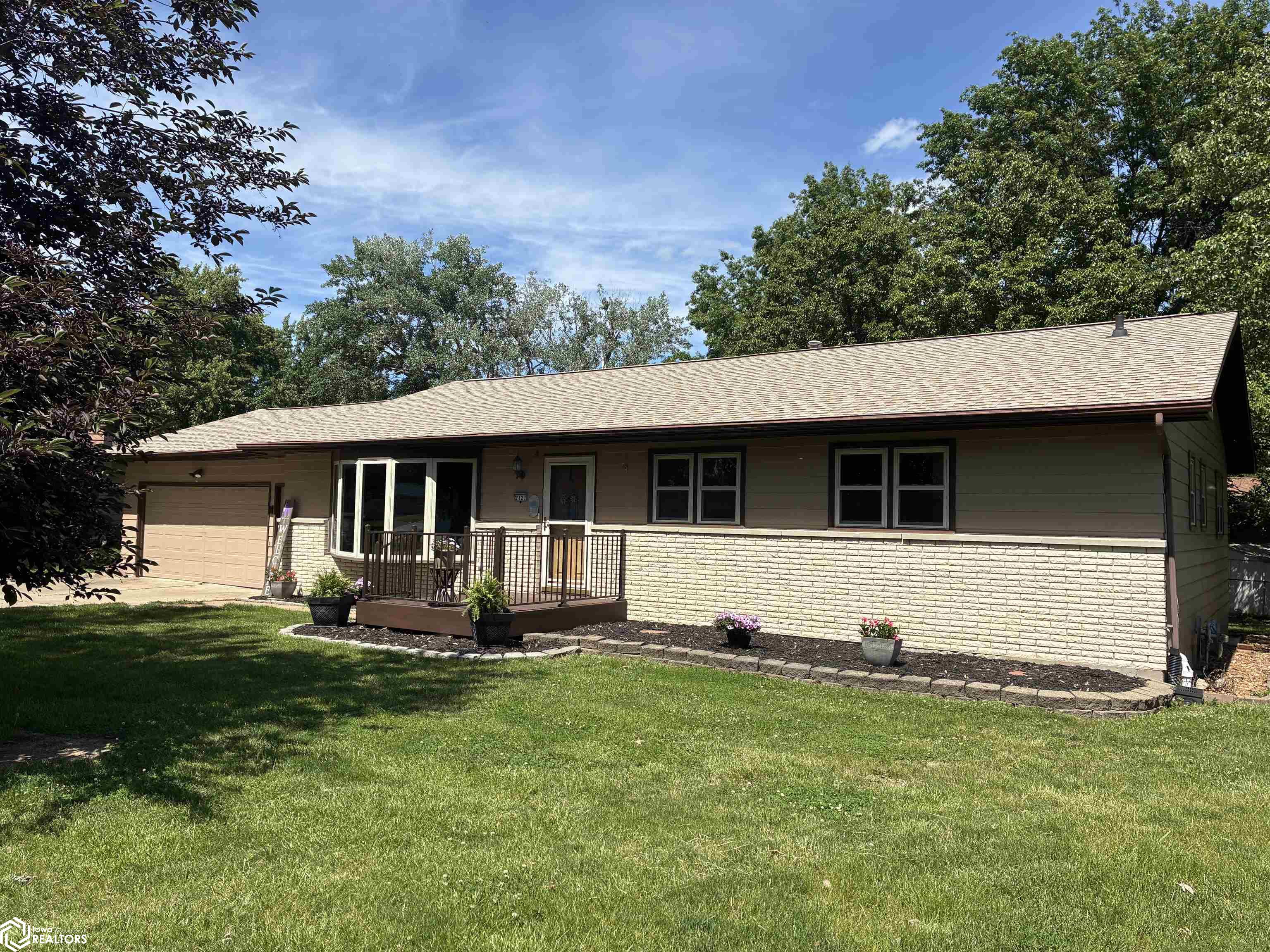 2121 Logan Ct., Keokuk, Iowa image 1