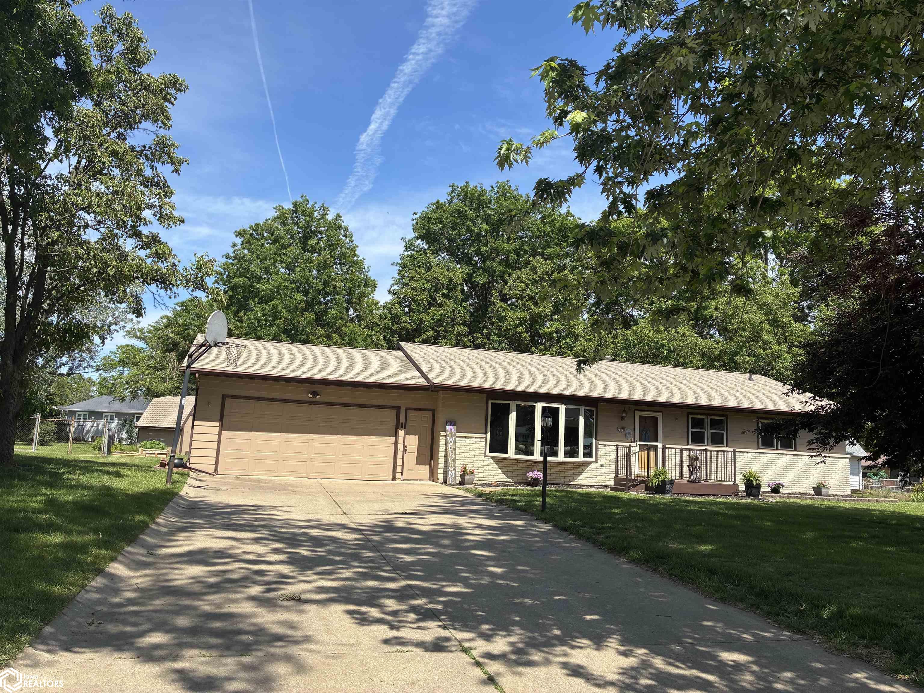 2121 Logan Ct., Keokuk, Iowa image 2