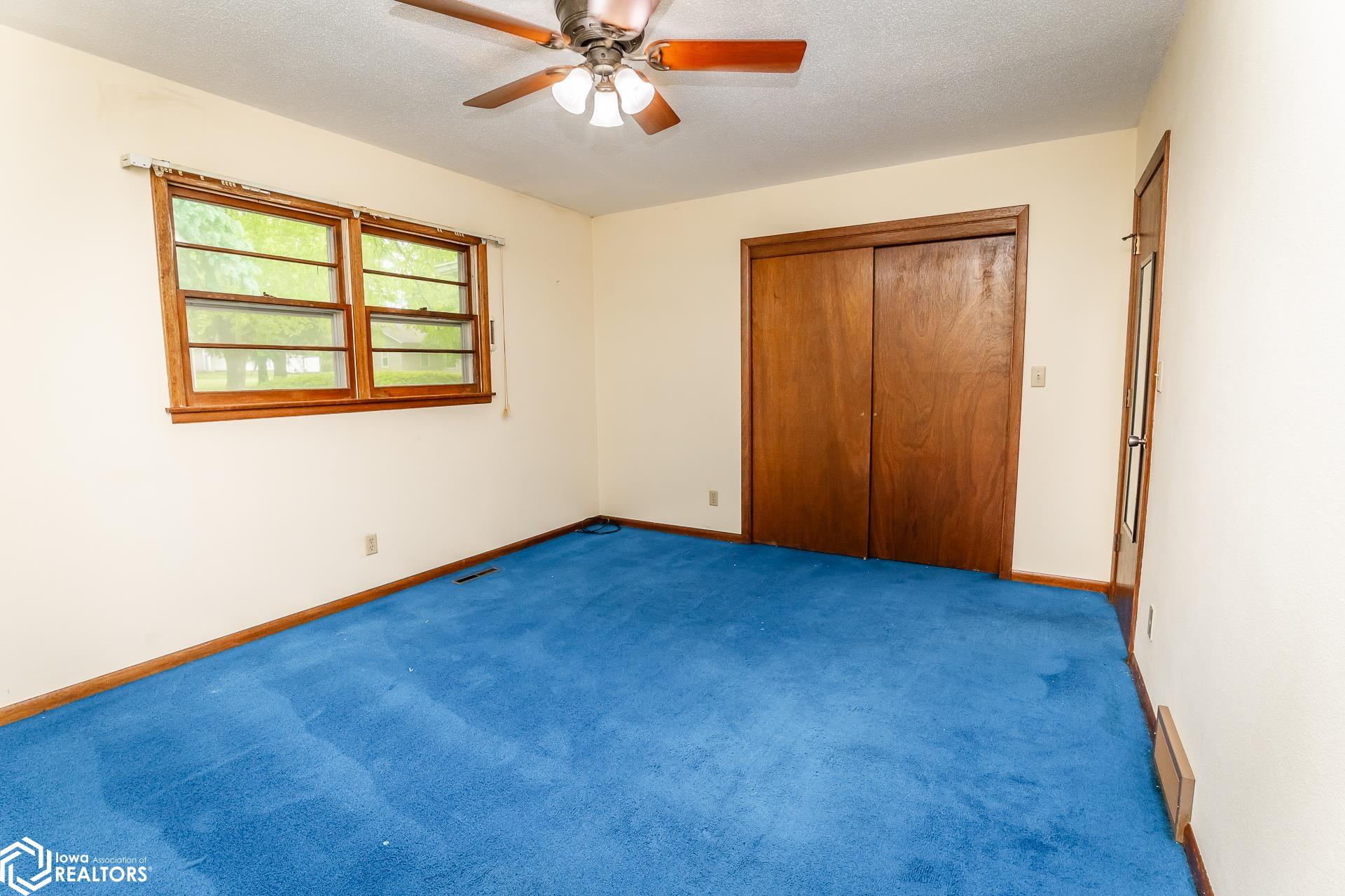 201 E Grundy Avenue, Conrad, Iowa image 15
