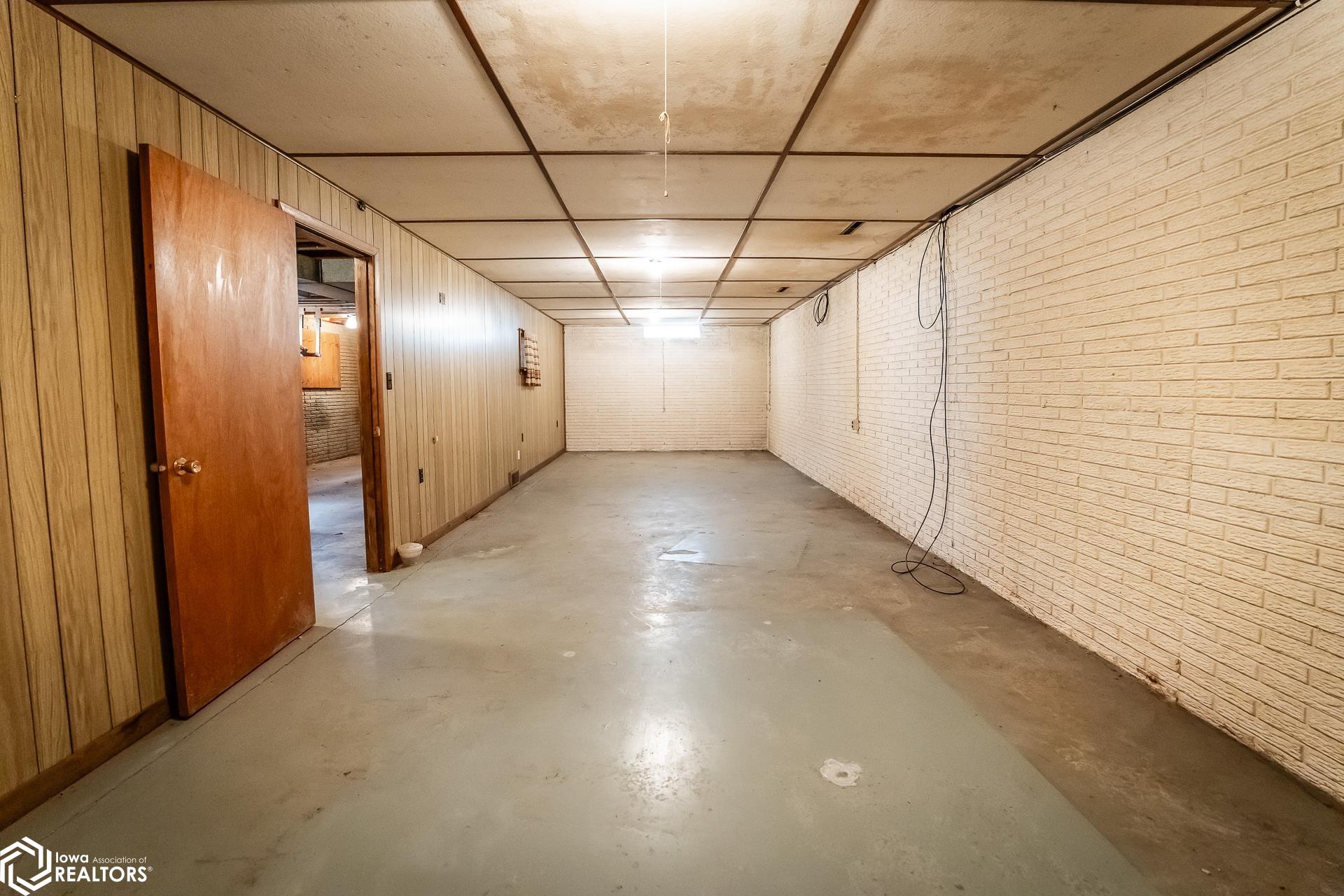 201 E Grundy Avenue, Conrad, Iowa image 23