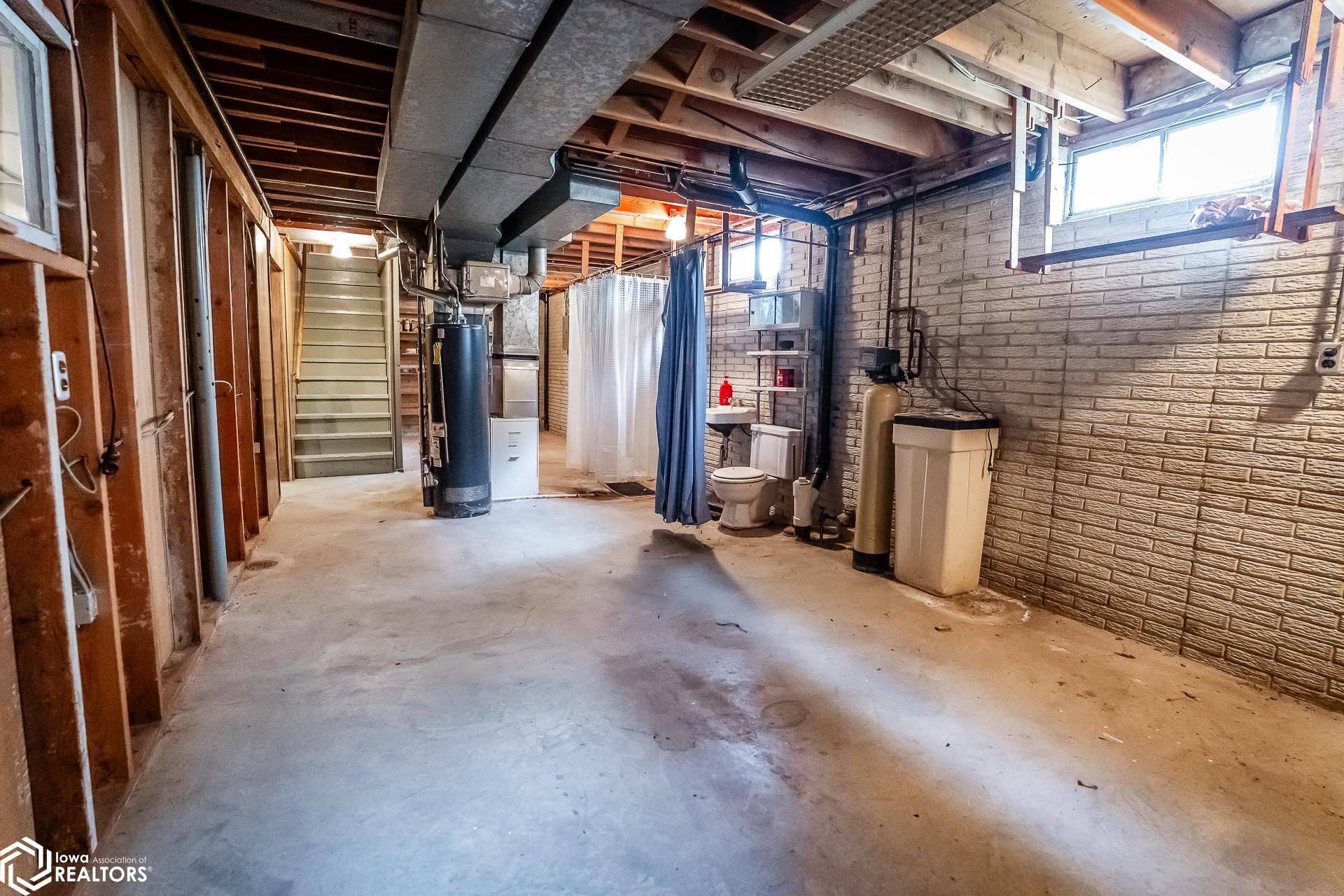 201 E Grundy Avenue, Conrad, Iowa image 25