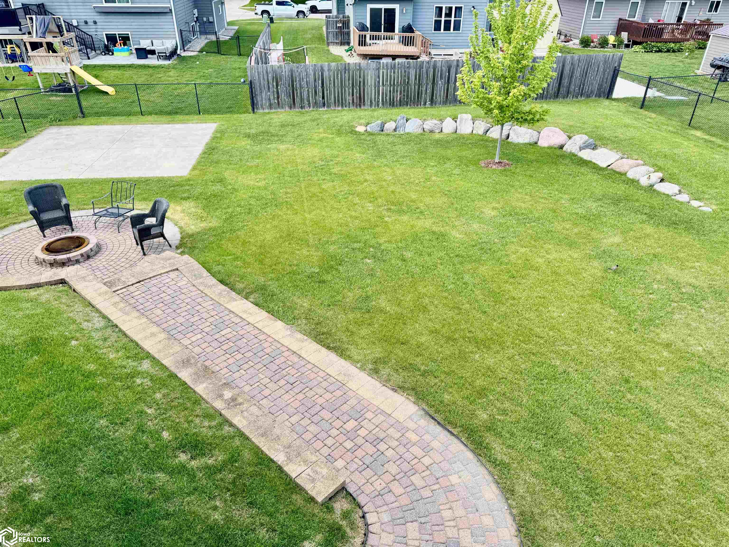 1008 Pine Brooke Ct, Clear Lake, Iowa image 11