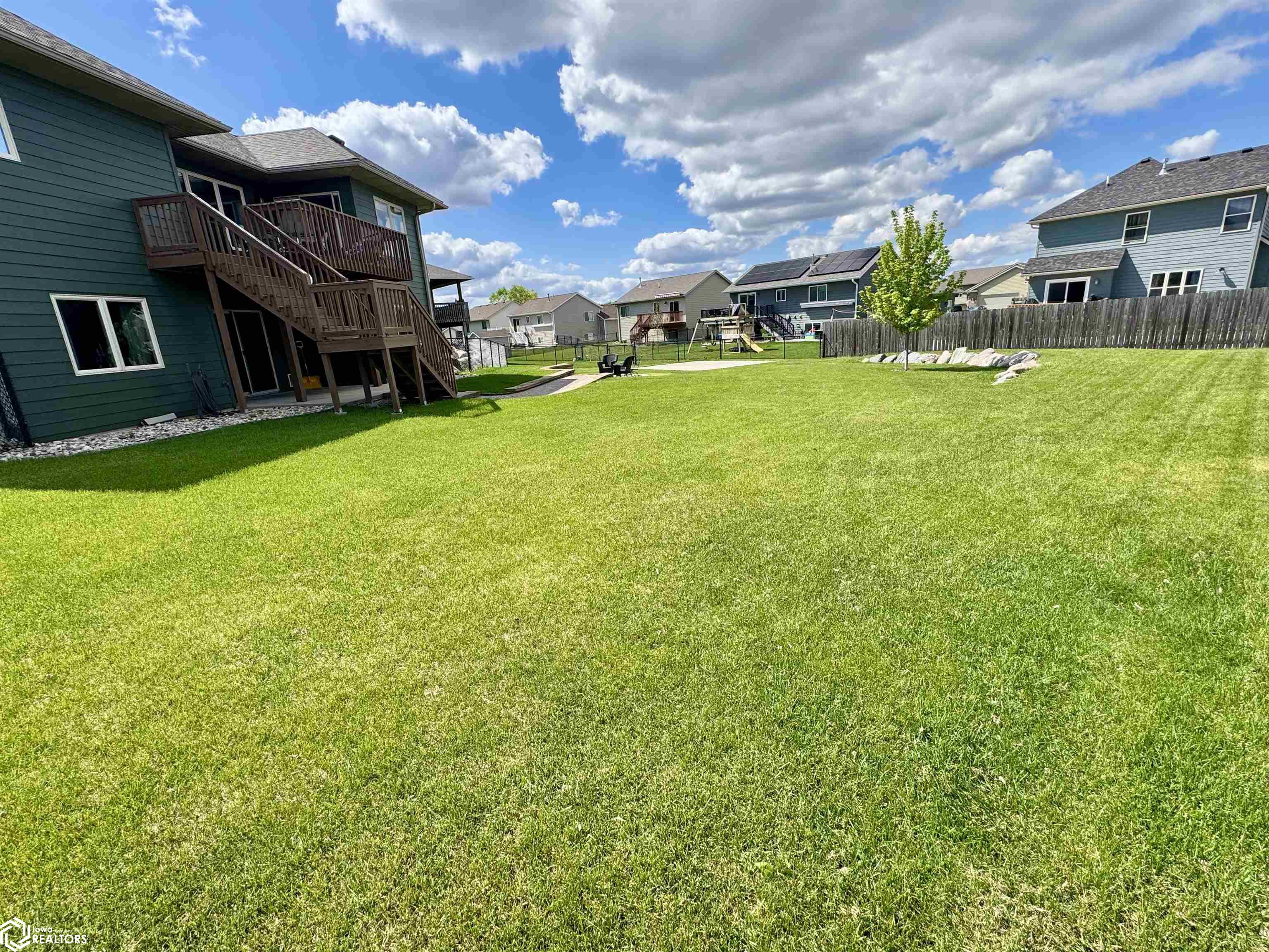 1008 Pine Brooke Ct, Clear Lake, Iowa image 4