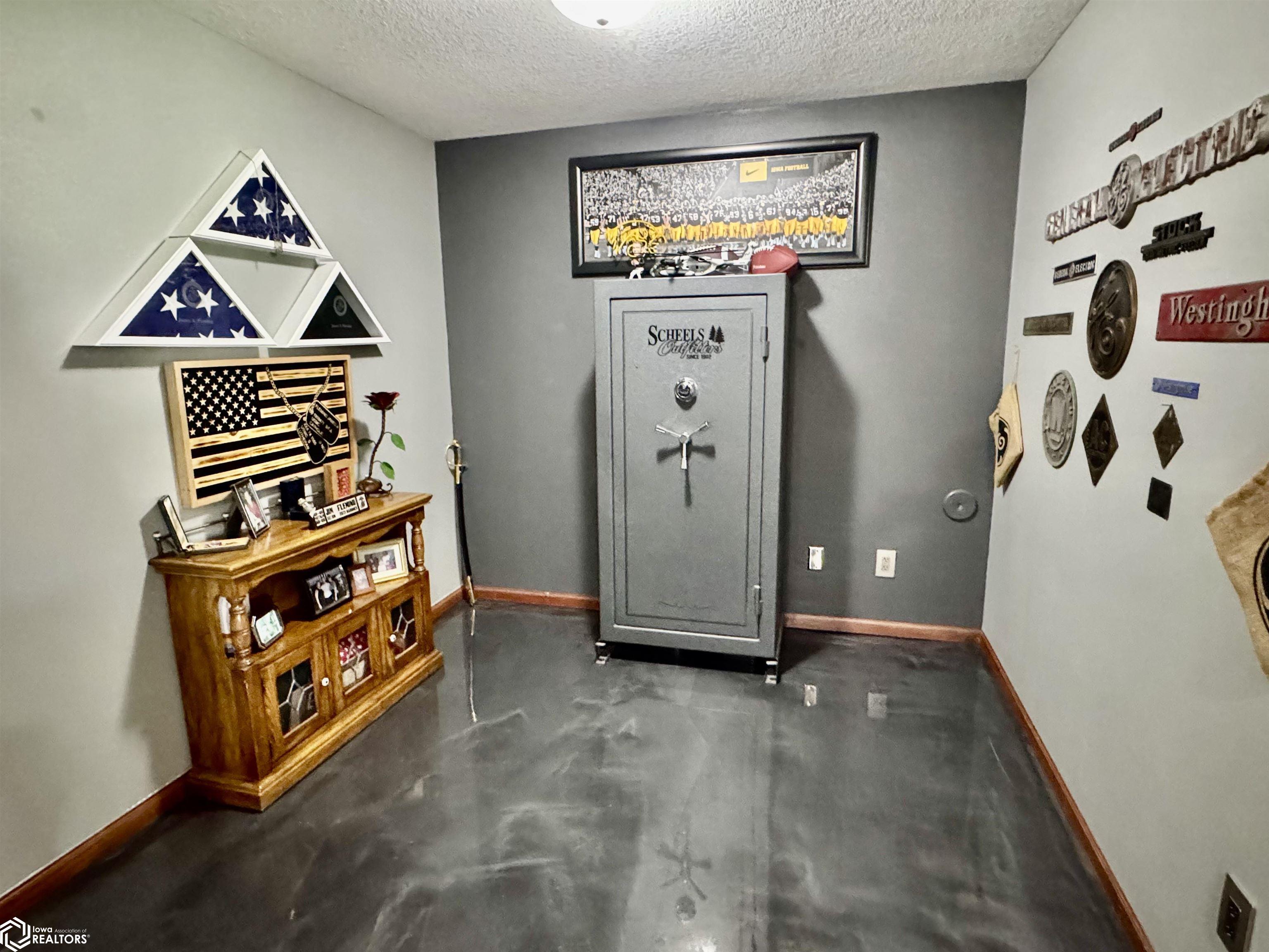 1008 Pine Brooke Ct, Clear Lake, Iowa image 37