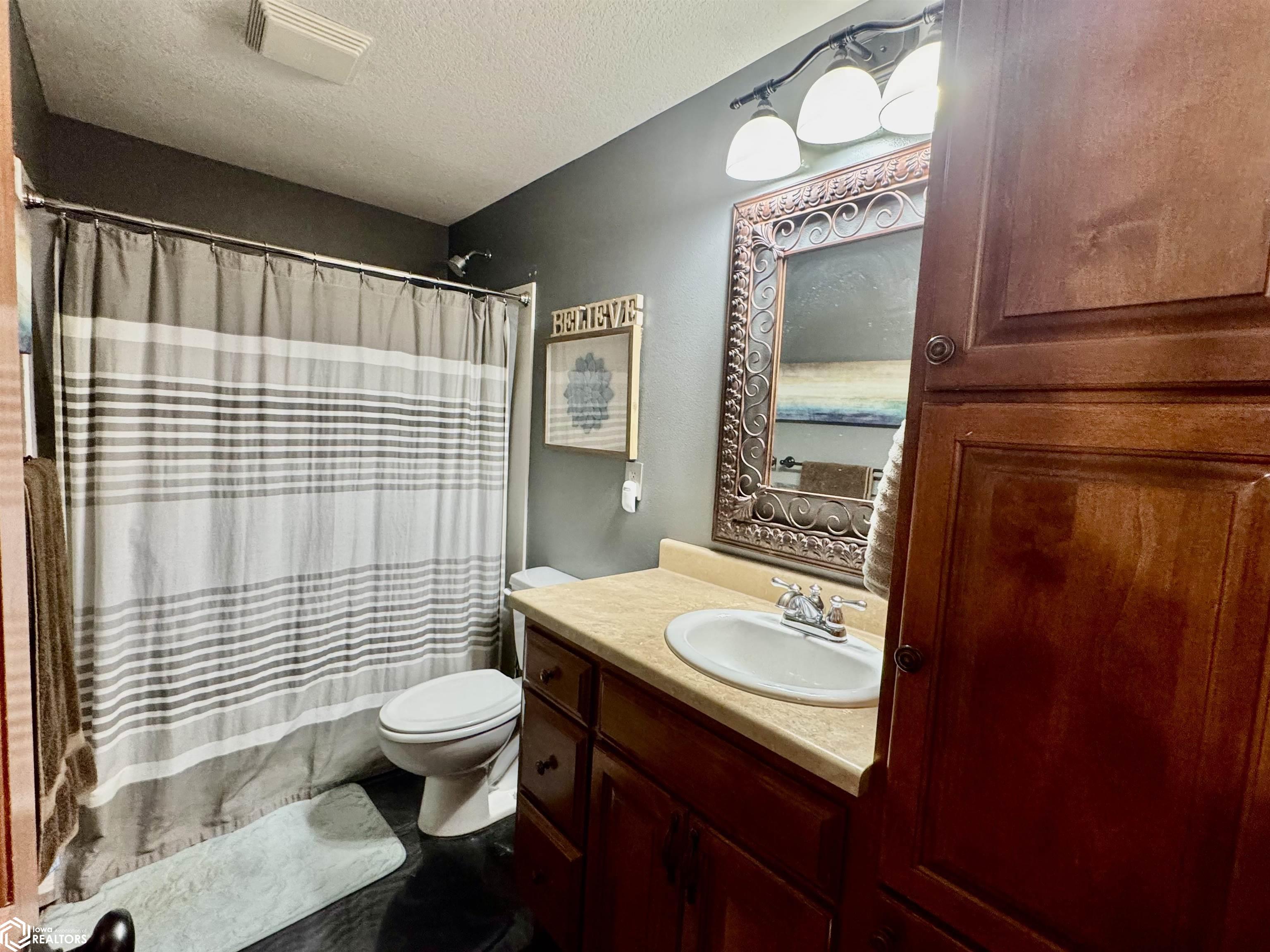 1008 Pine Brooke Ct, Clear Lake, Iowa image 39