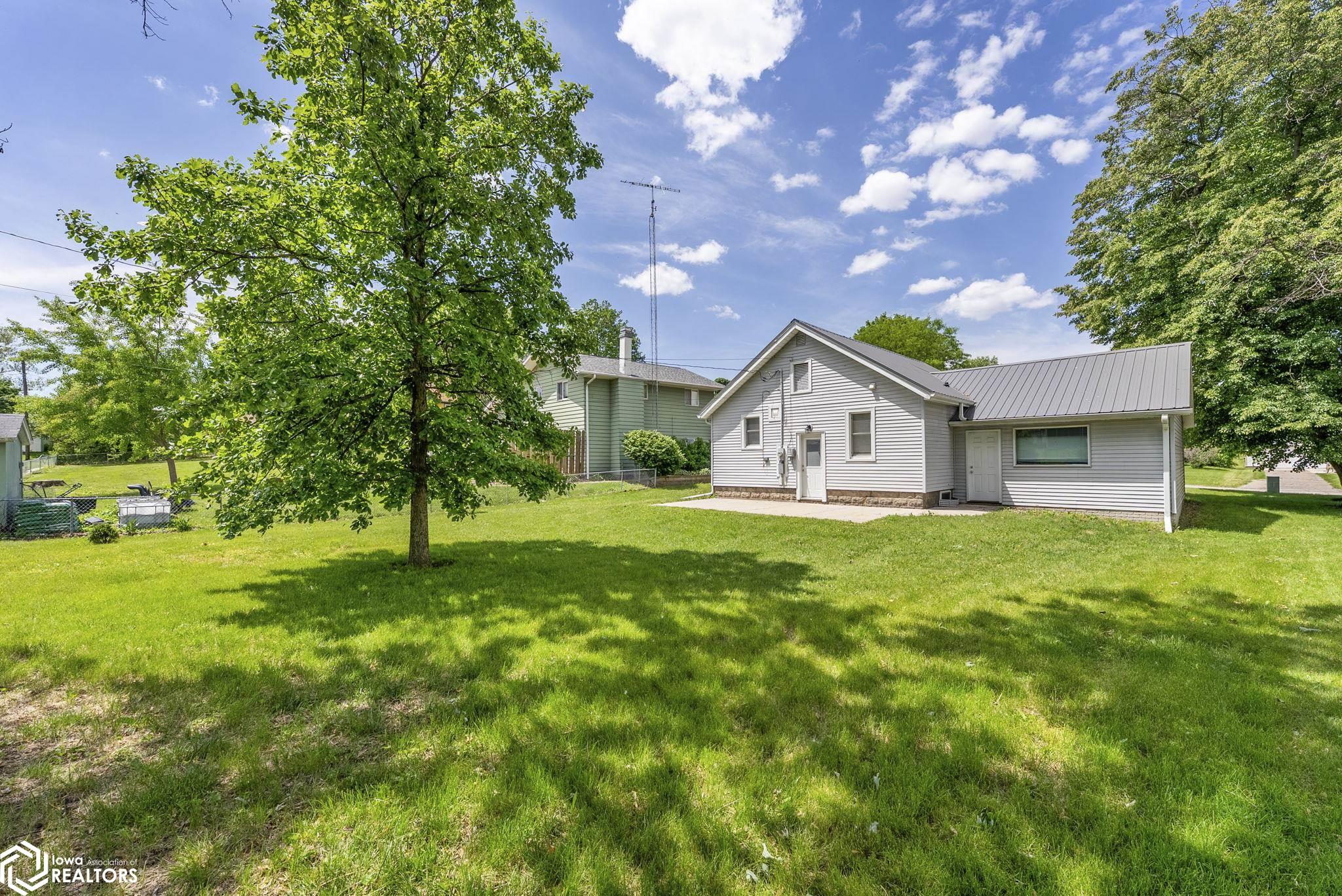 820 S Marion Avenue, Washington, Iowa image 5